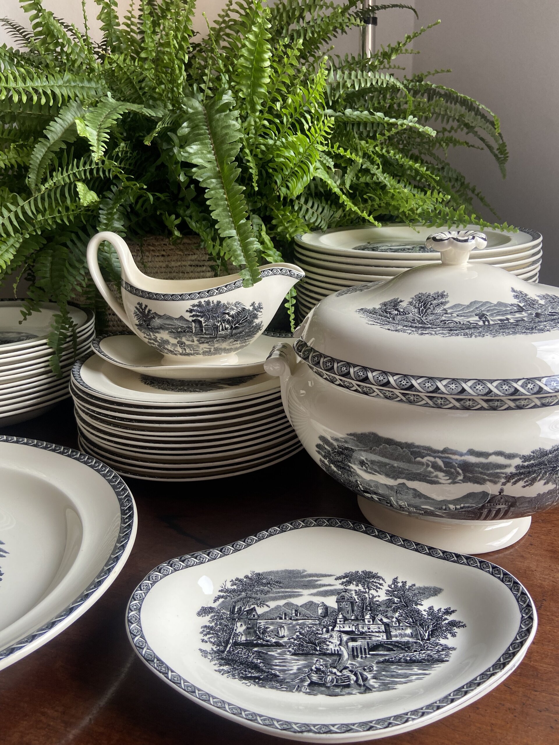 Vajilla en porcelana inglesa "Wedgwood" (mod. Lugano) - 12