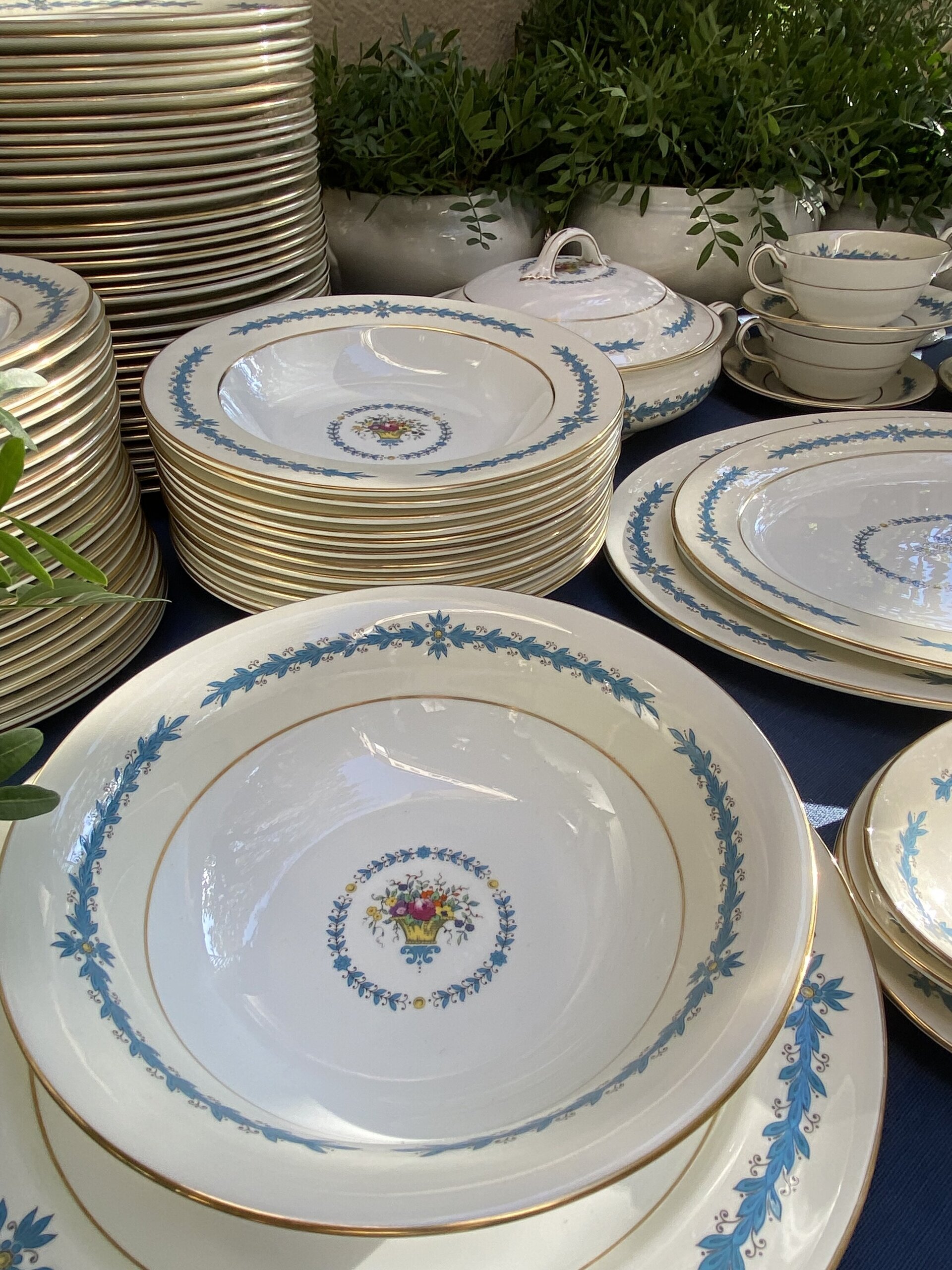 Vajilla en fina porcelana inglesa "Aynsley" Bone China. - 5