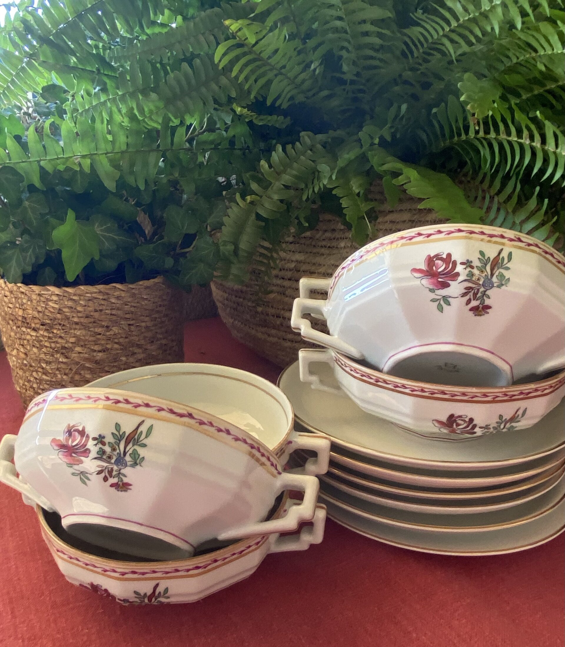 6 tazas de consomé en porcelana "Vista Alegre" - 10