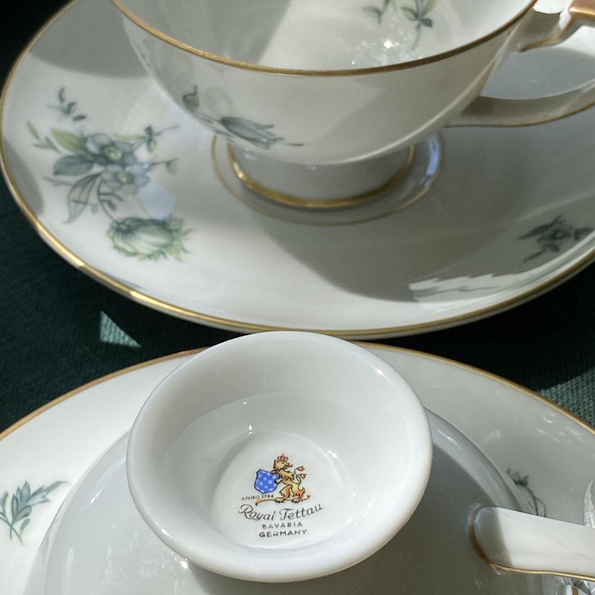 Juego de té en porcelana alemana "Royal Tettau" Bavaria. - 6