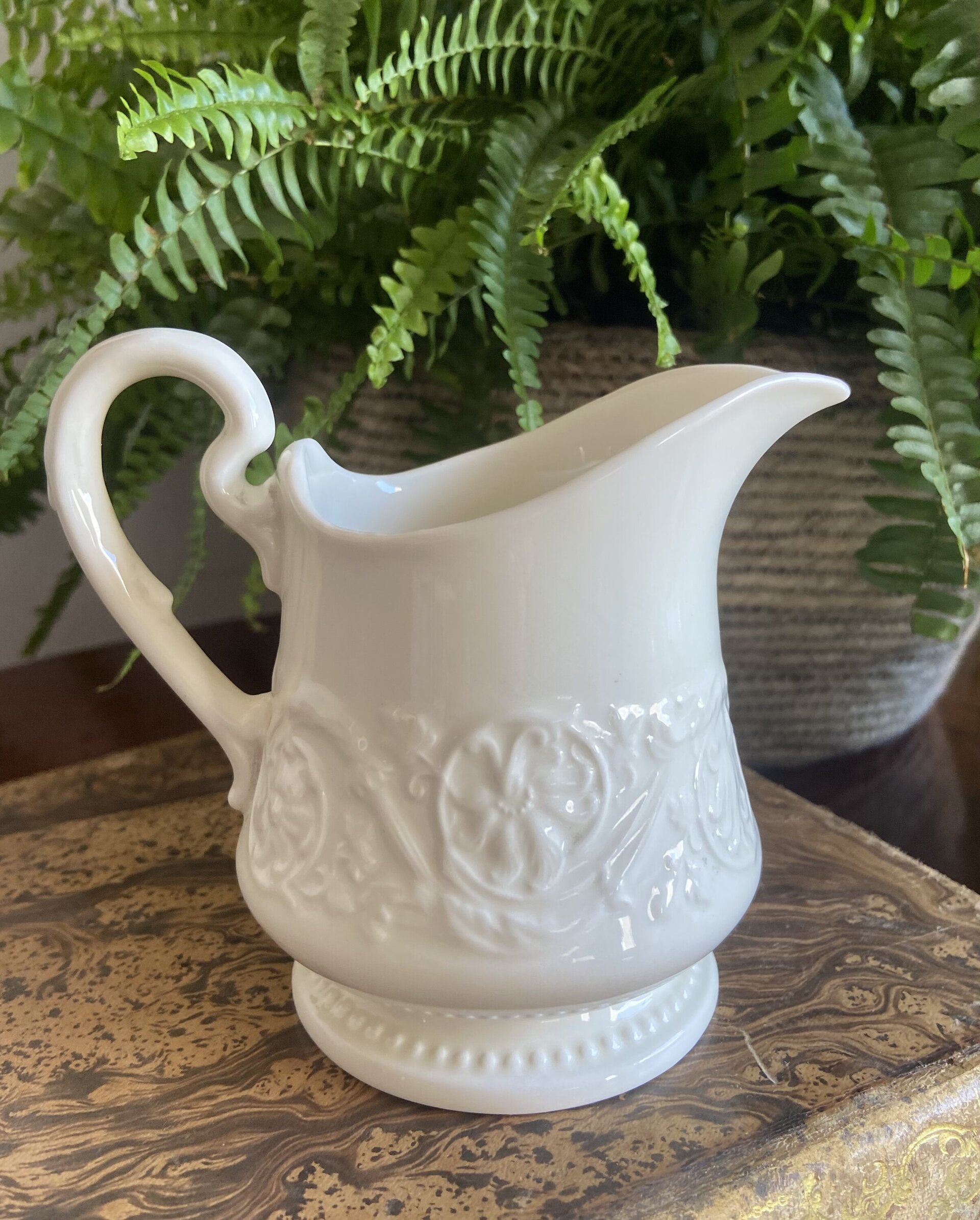 Tetera, lechera y azucarero en porcelana inglesa "Wedgwood" - 6