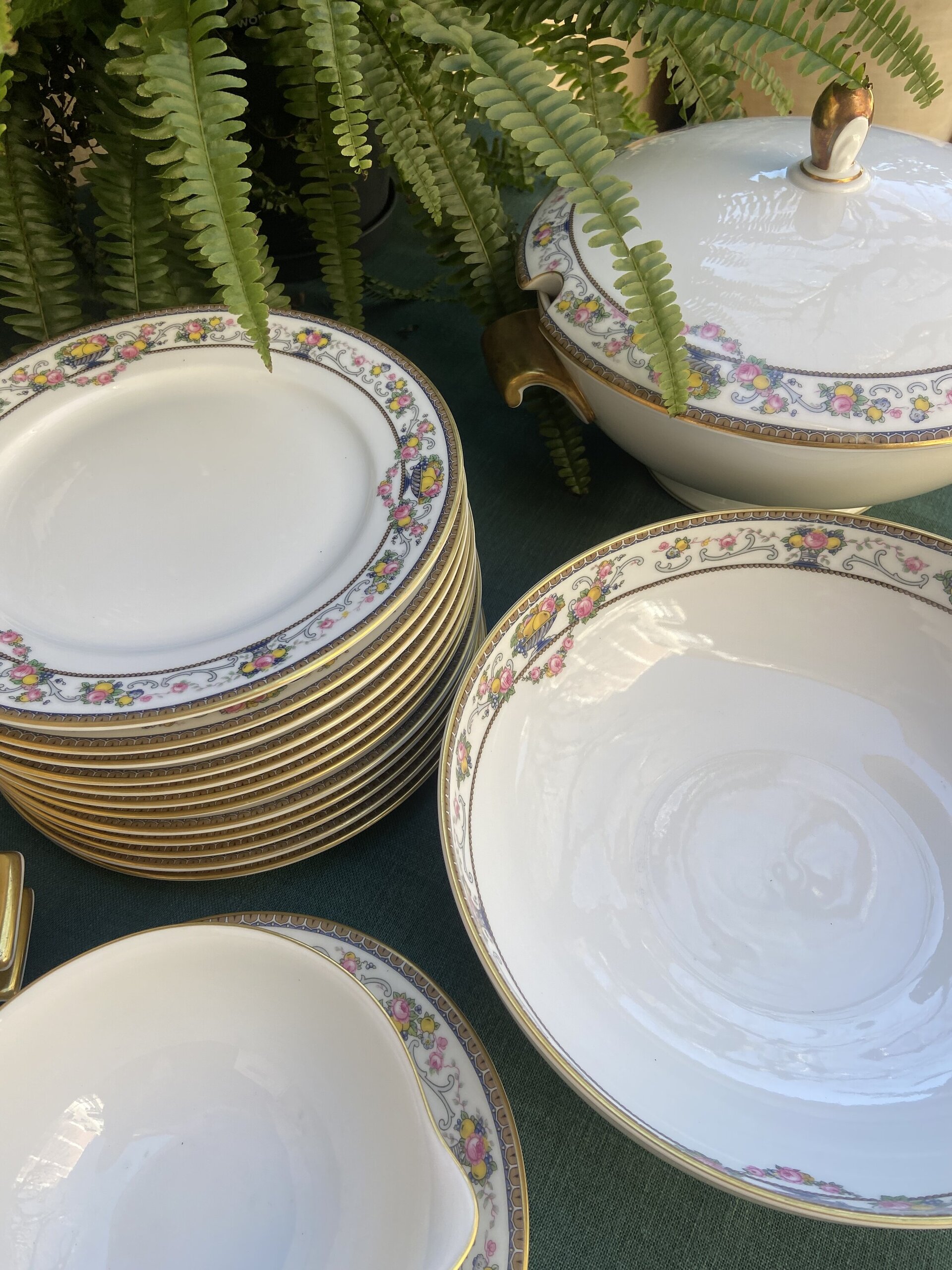 Vajilla en porcelana alemana "Rossenthal". - 2