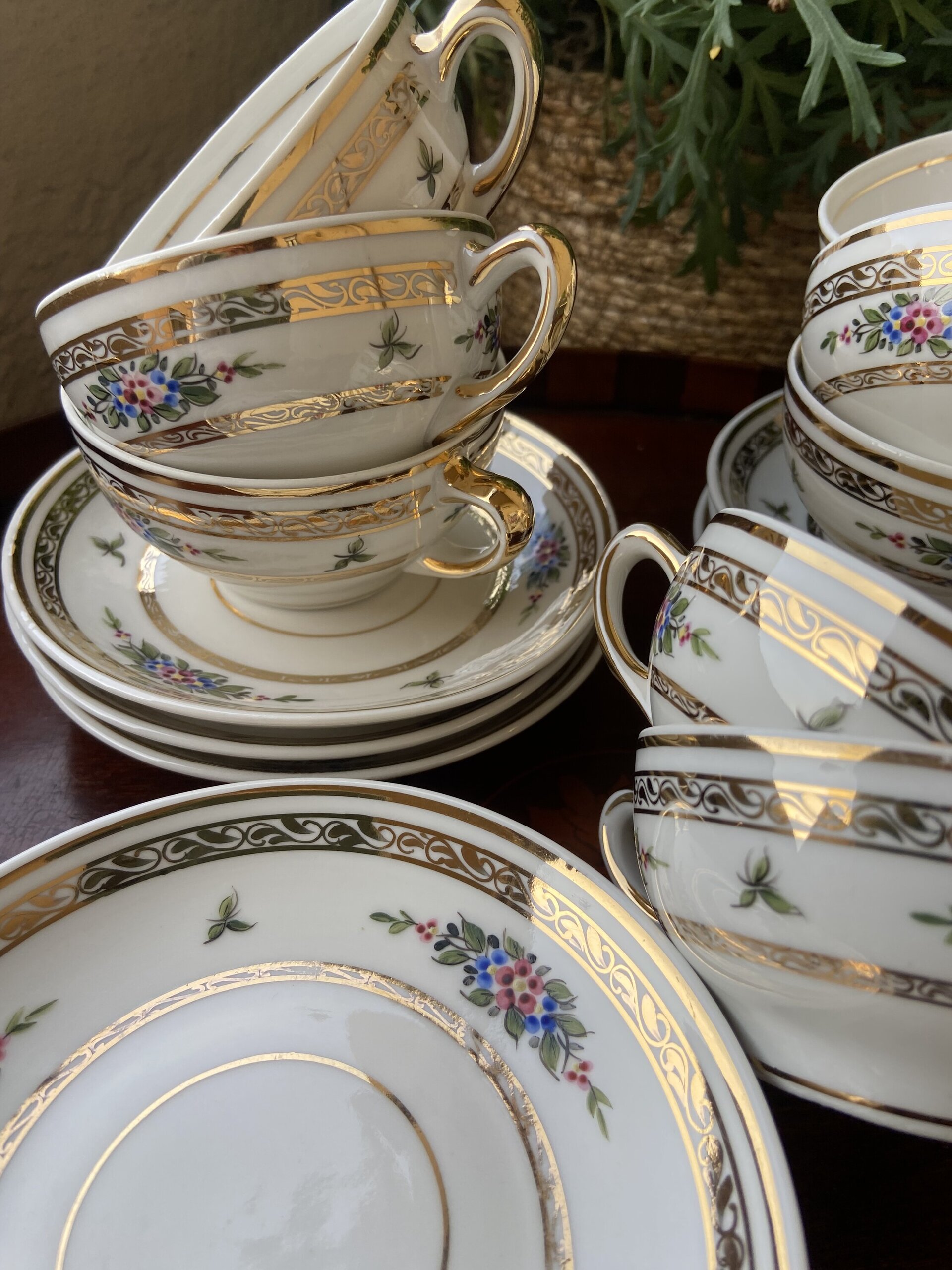 8 tazas café en porcelana. - 2