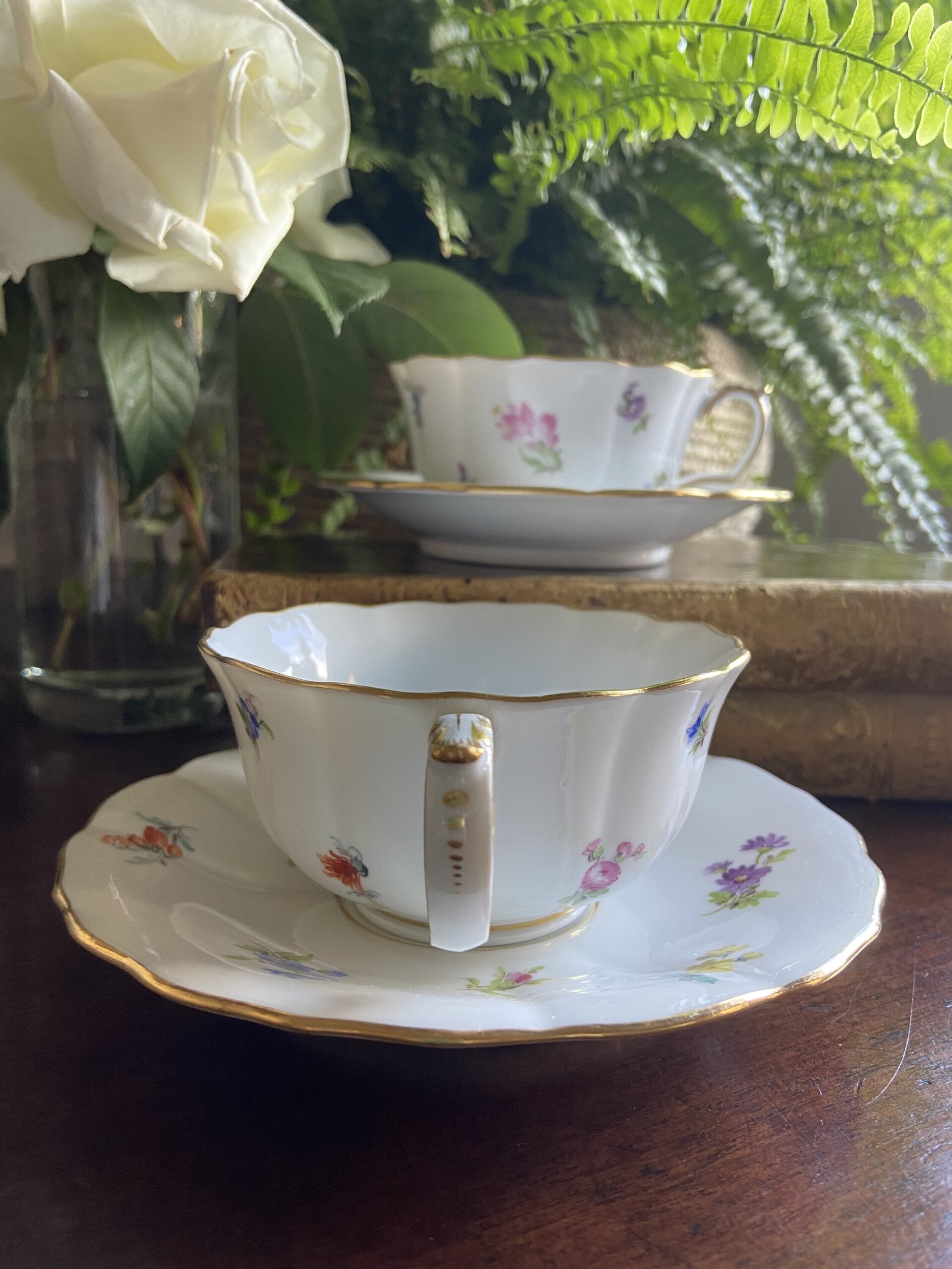 Pareja tazas de té en porcelana Alemana "Meissen" - 4
