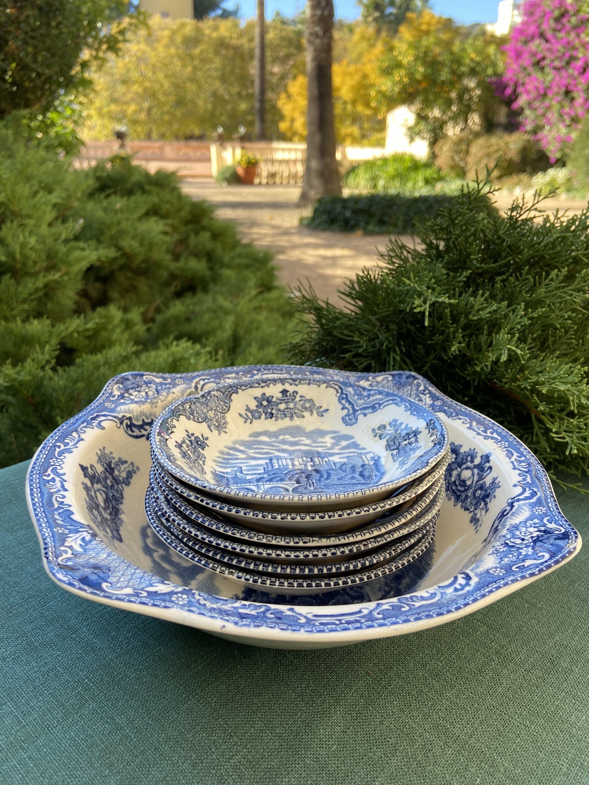 Bol G. y 6 boles en loza inglesa "Johson Bros" - 1