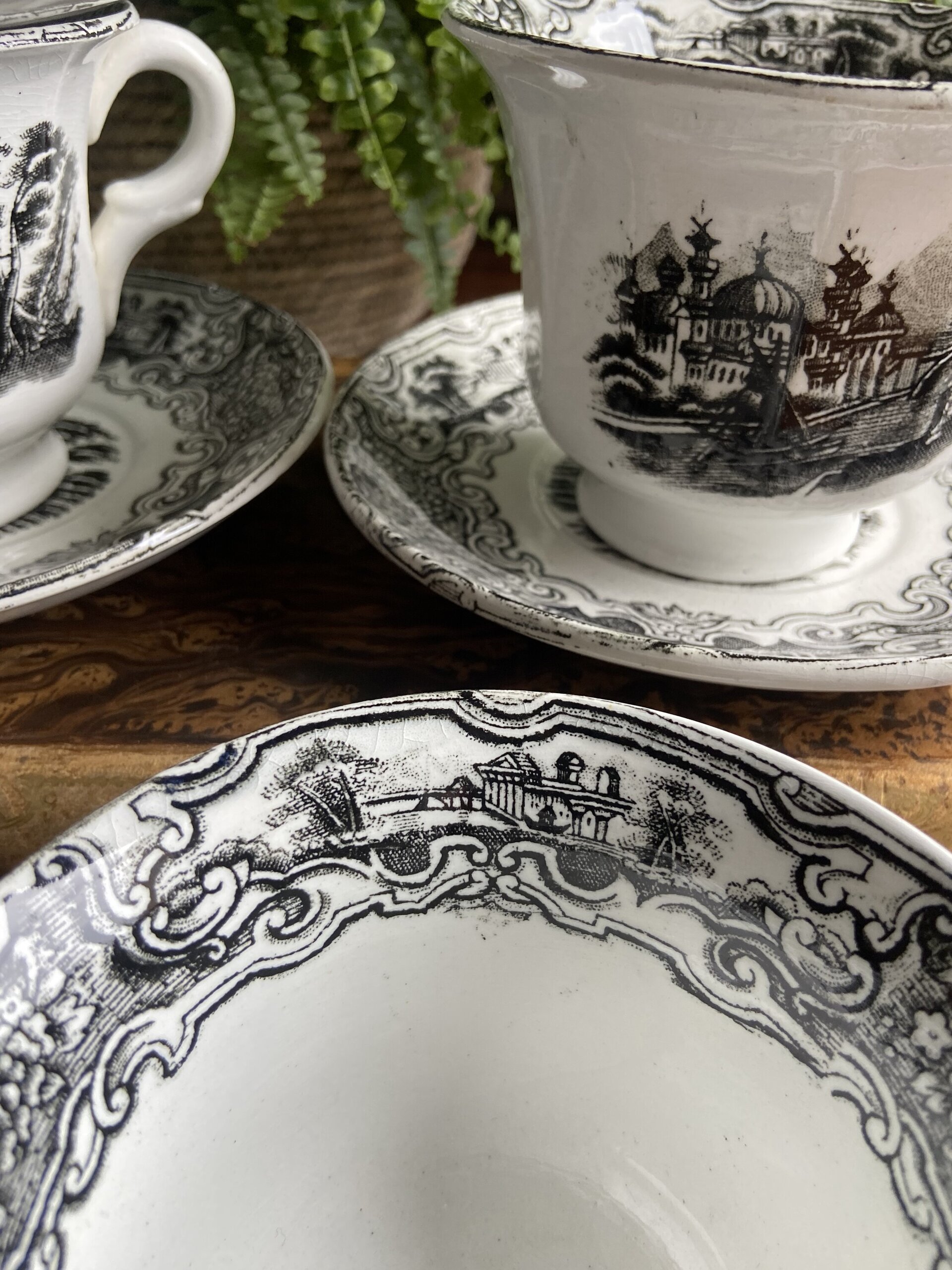 6 tazas de desayuño en loza "Pickman S.A. Sevilla" Cartuja - 3