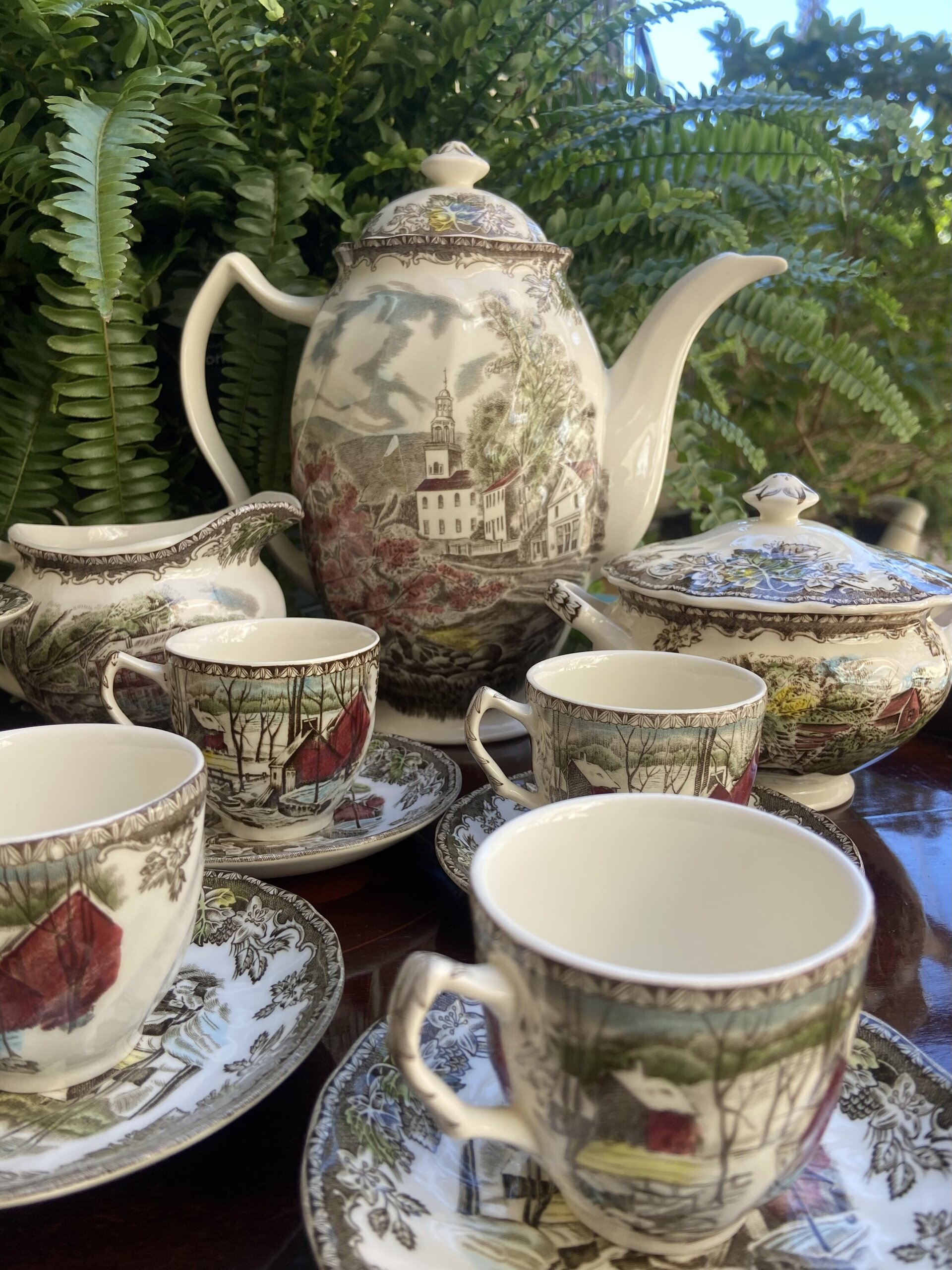 Juego de café en loza inglesa "Jonhson Bros" (mod.Friendly Village) - 4