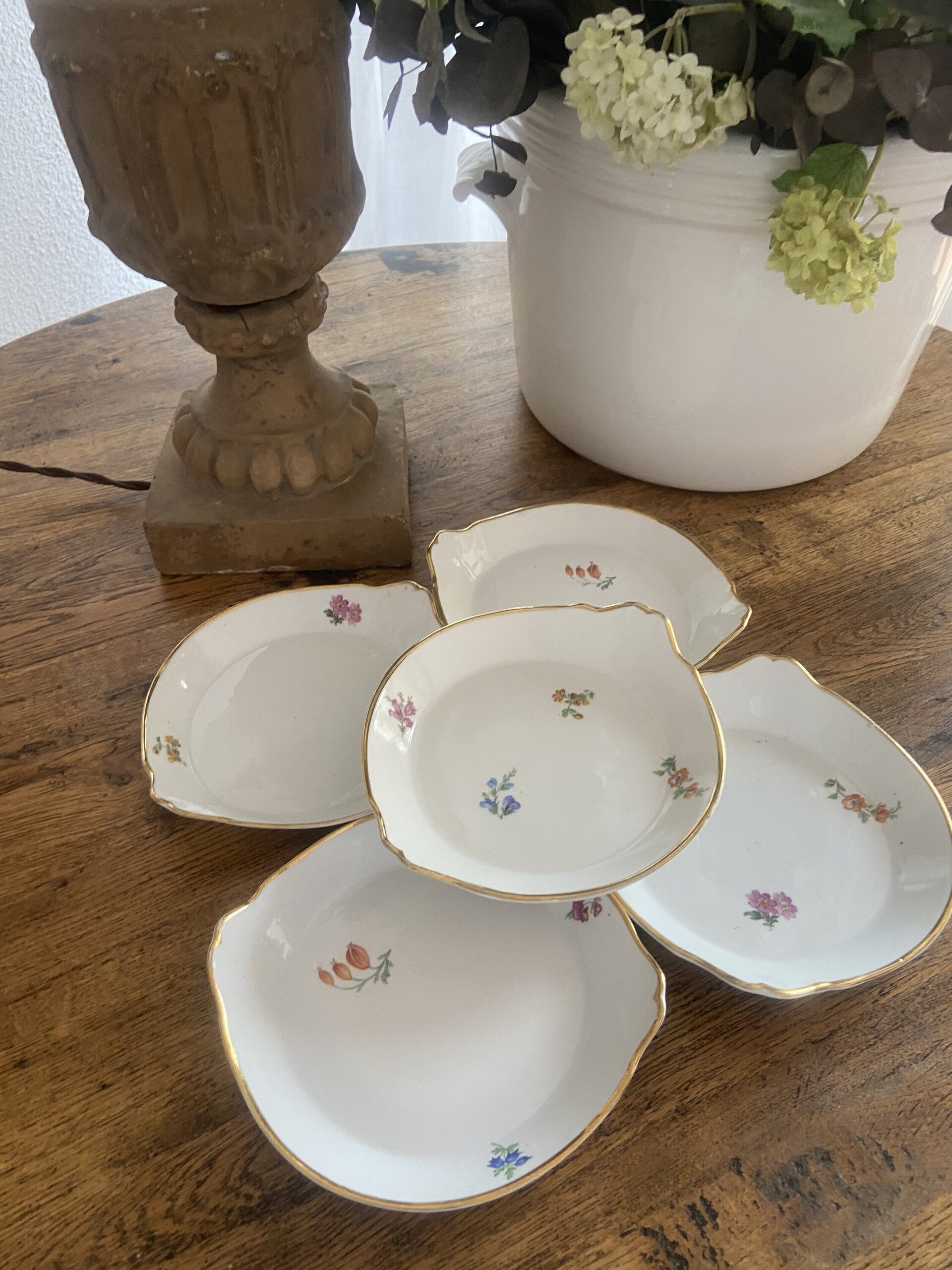 5 fuentes individuales en porcelana "Isard".3 - 3
