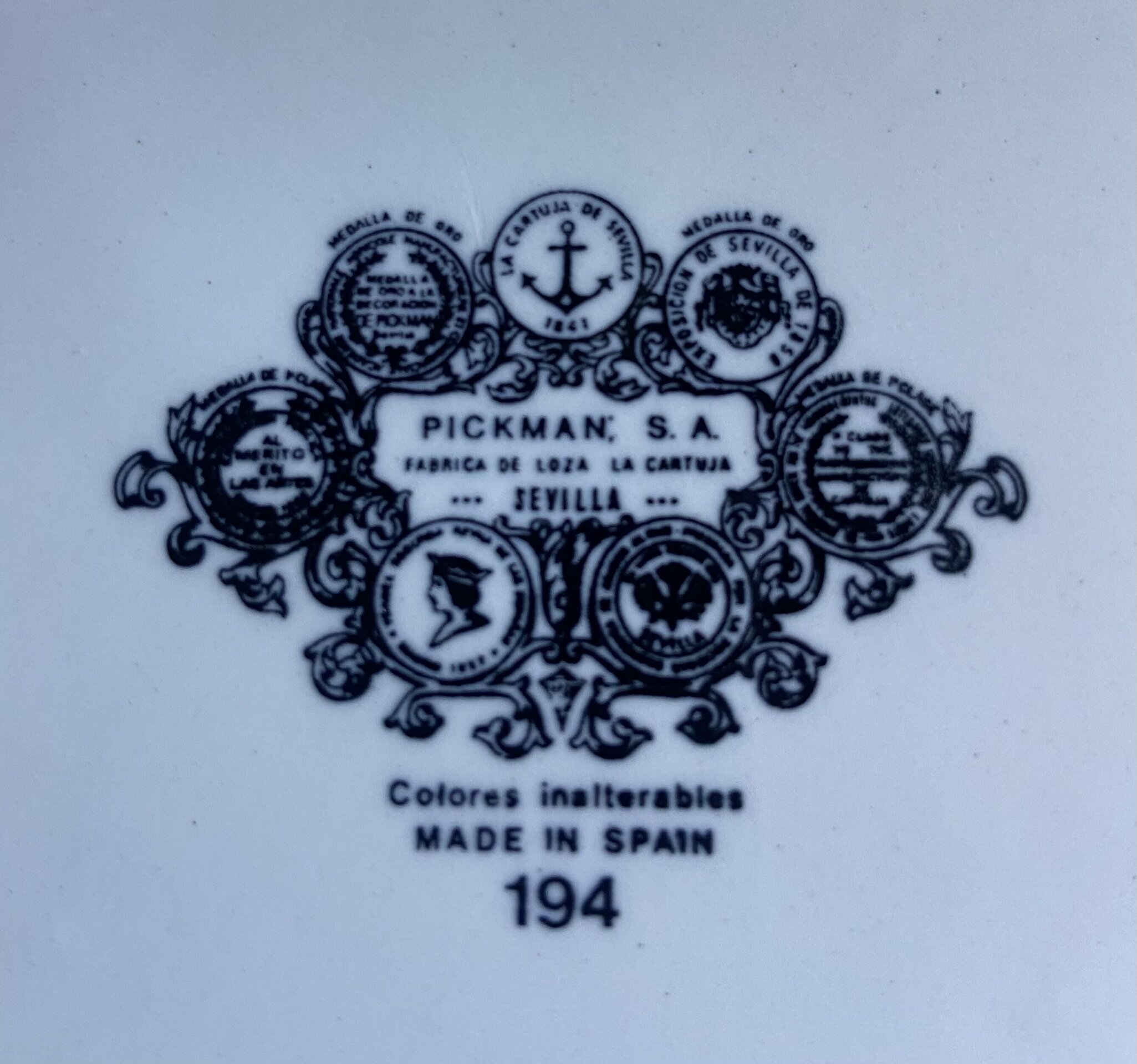 Fuente en loza "Pickman S.A." Sevilla. - 6