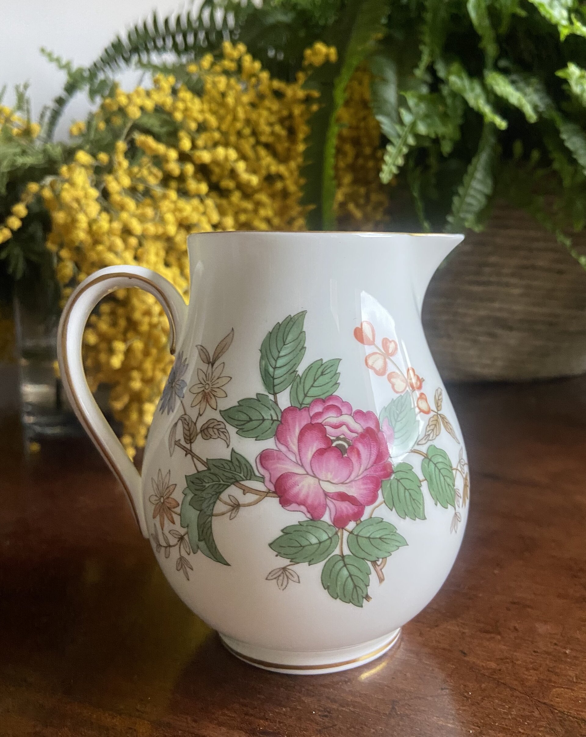 Jarrita de leche en loza inglesa "Wedgwood" - 1