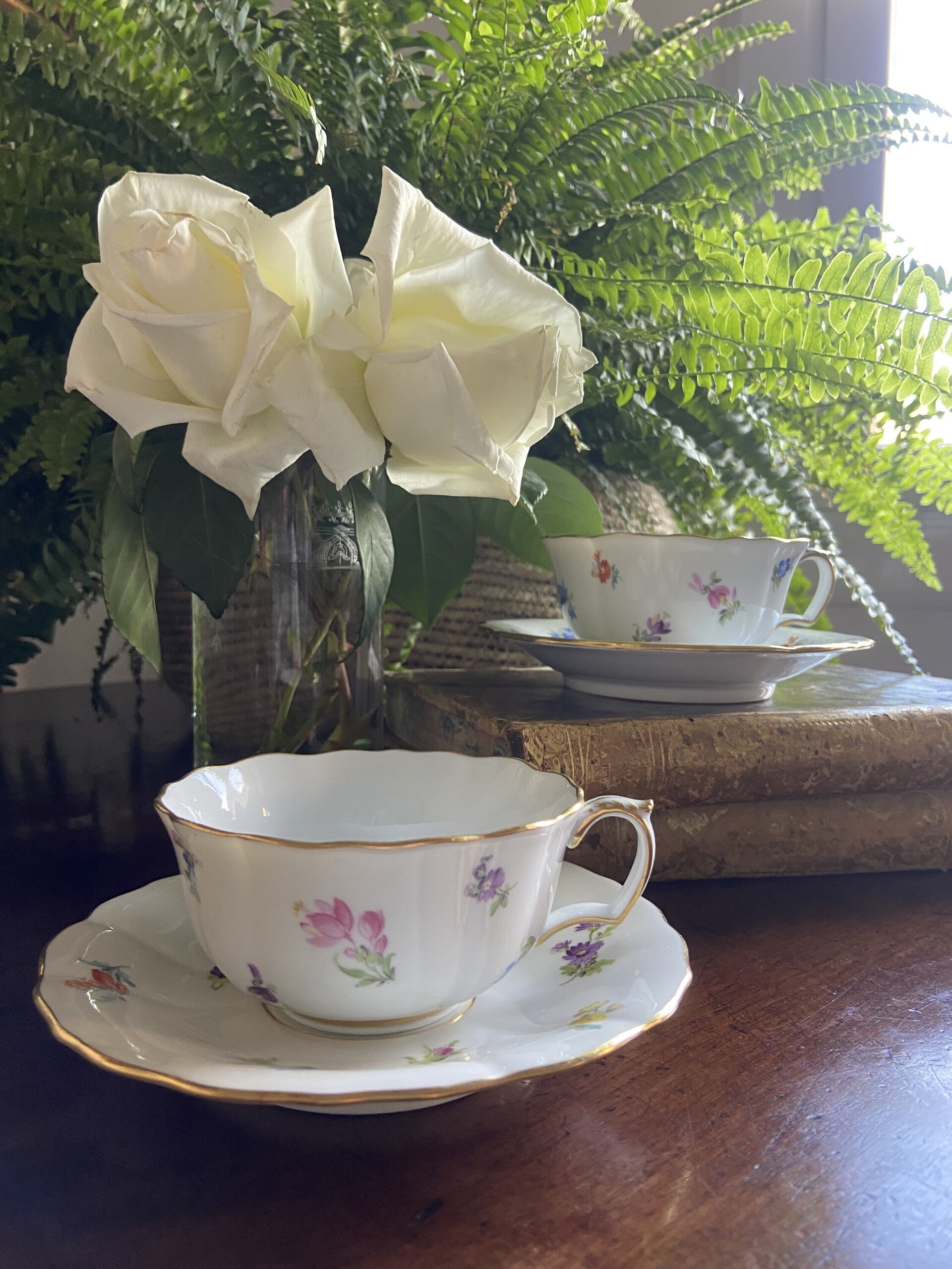 Pareja tazas de té en porcelana Alemana "Meissen" - 2