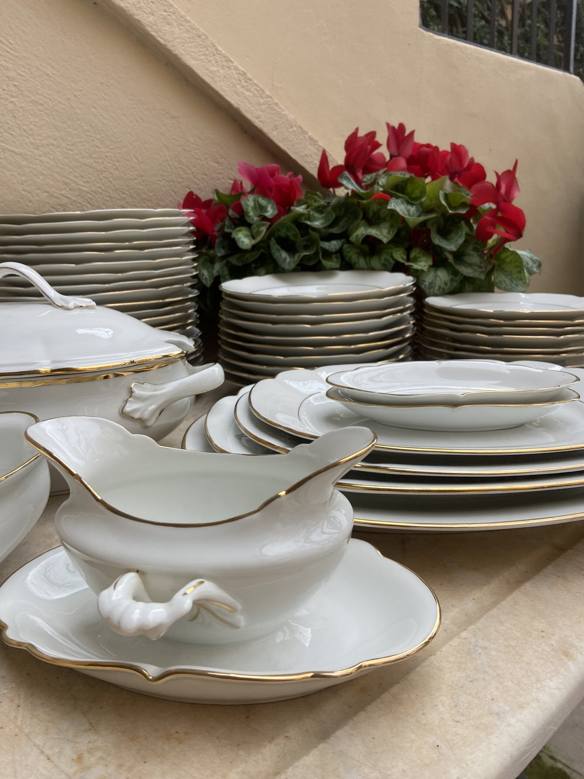 Vajilla en porcelana "Bidasoa". - 2