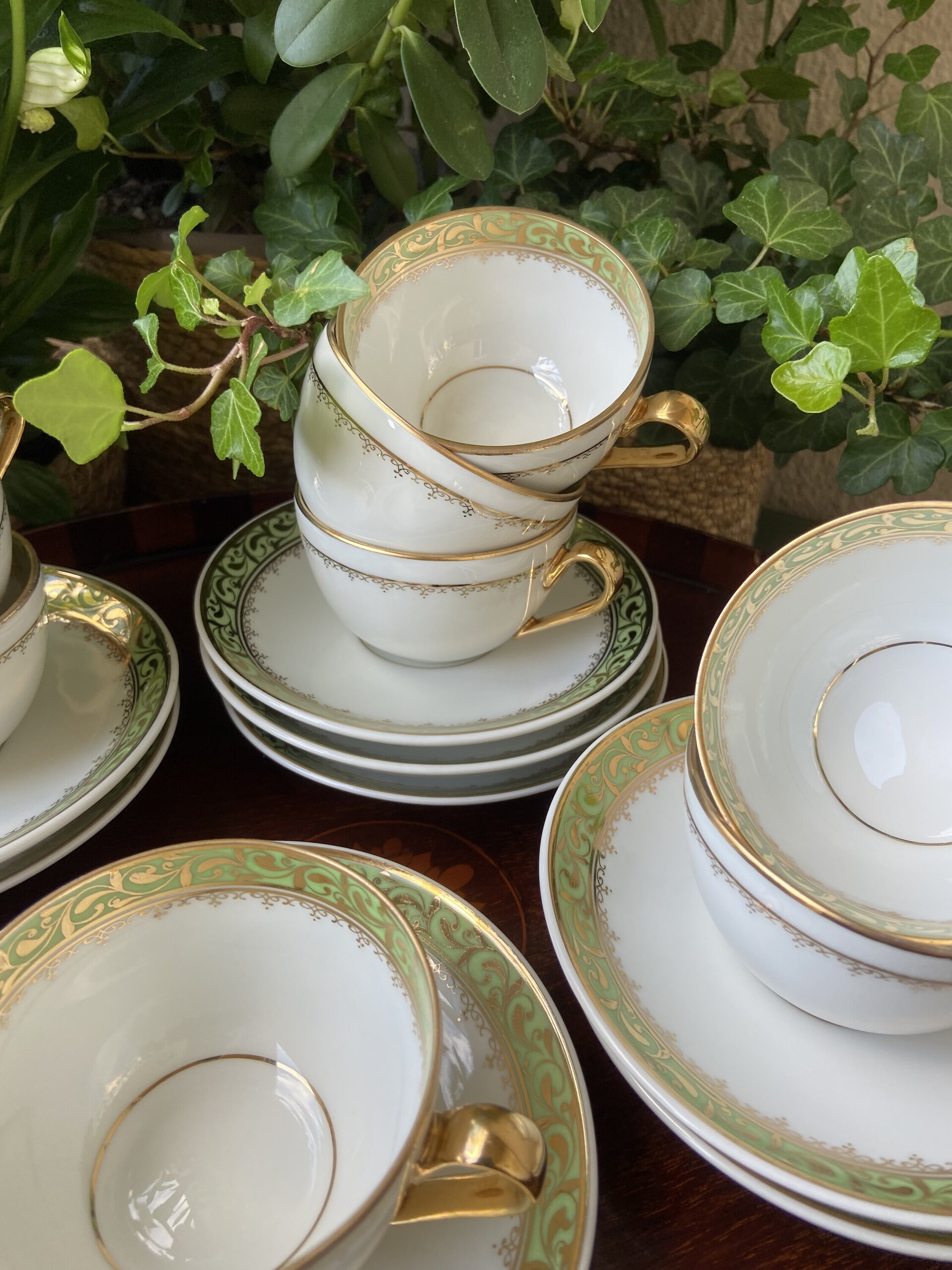 8 tazas de café en porcelana "Bidasoa". - 2