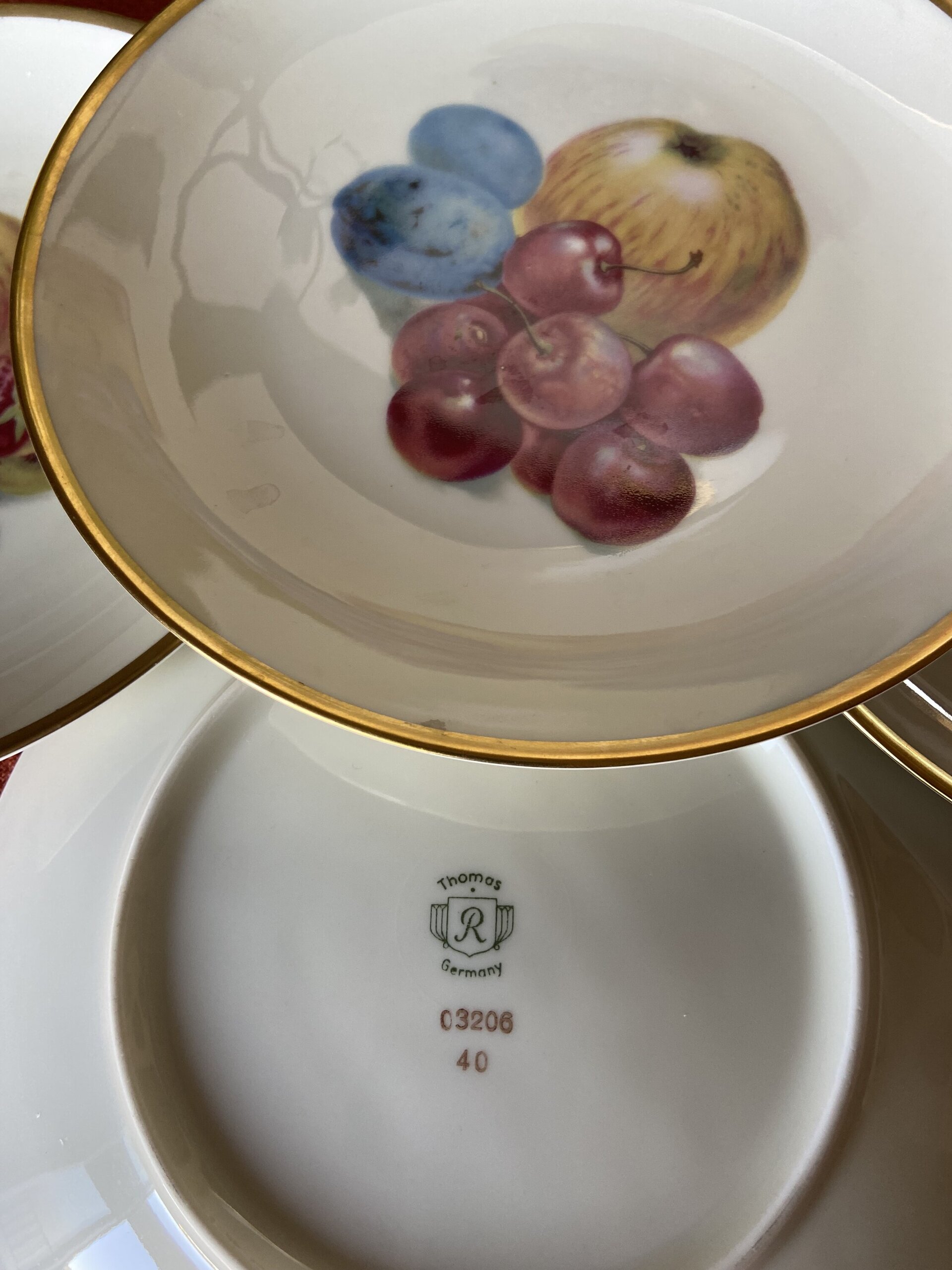 Fuente de pastas y 4 platos de merienda en porcelana alemana "Thomas". - 6
