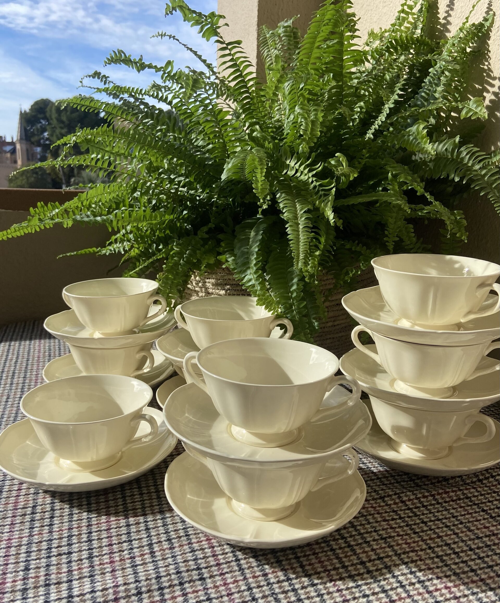 10 tazas de consomé inglesas "Wedgwood". - 2