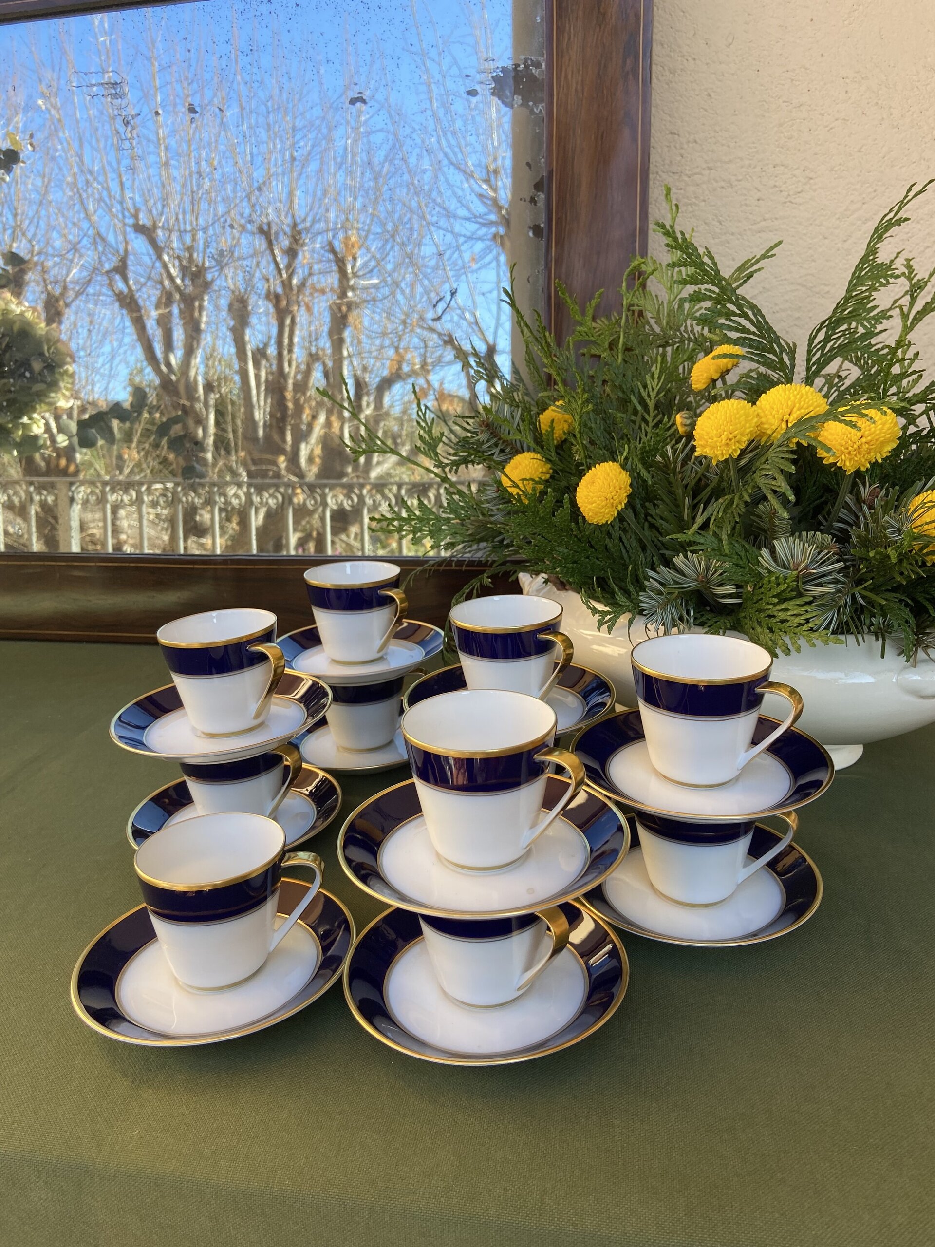 10 tazas de fina porcelana alemana "Hutschenreuther" Bavaria. - 2