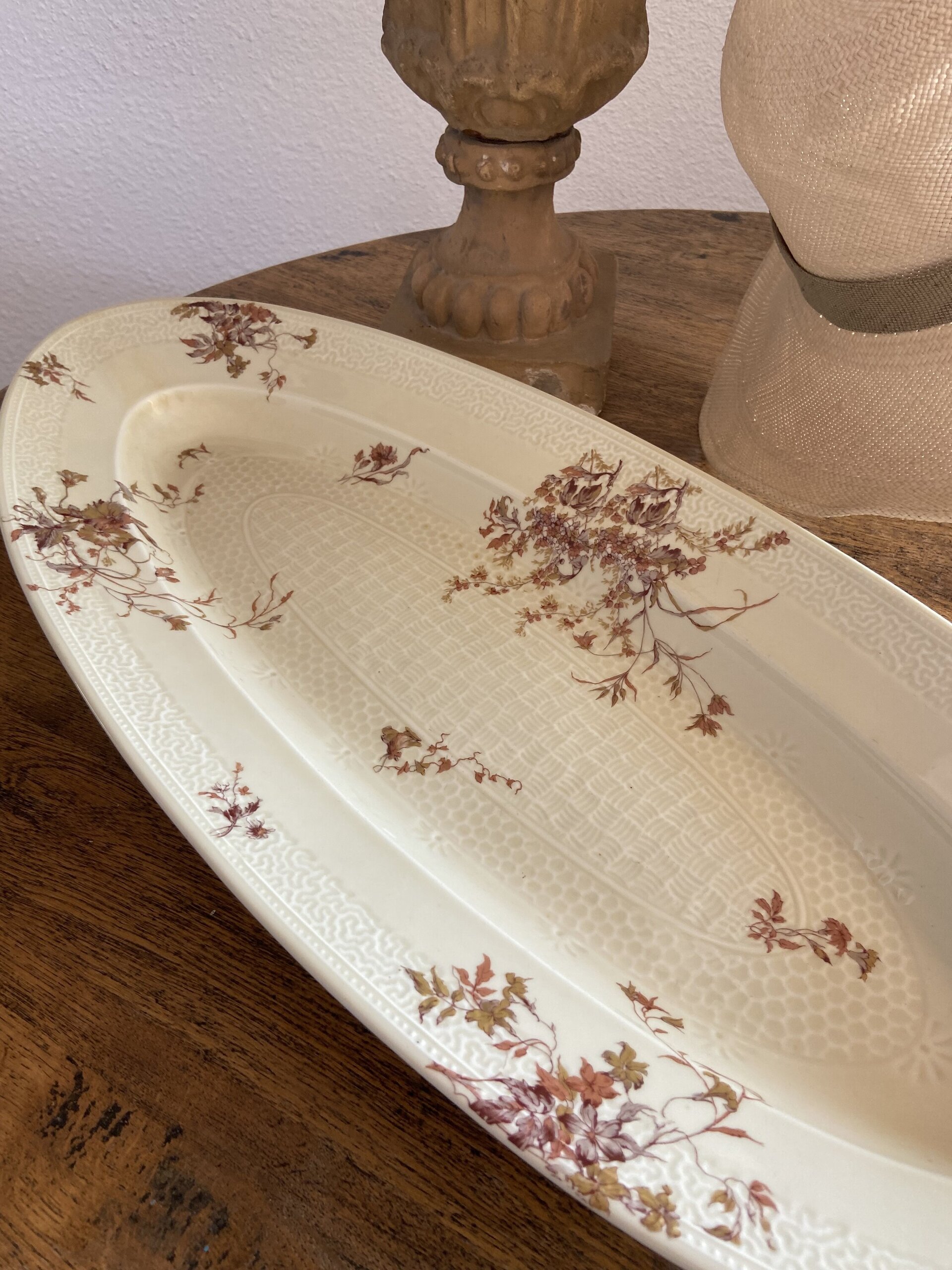 Gran fuente en porcelana francesa "H & Cª" de Limoges. - 9