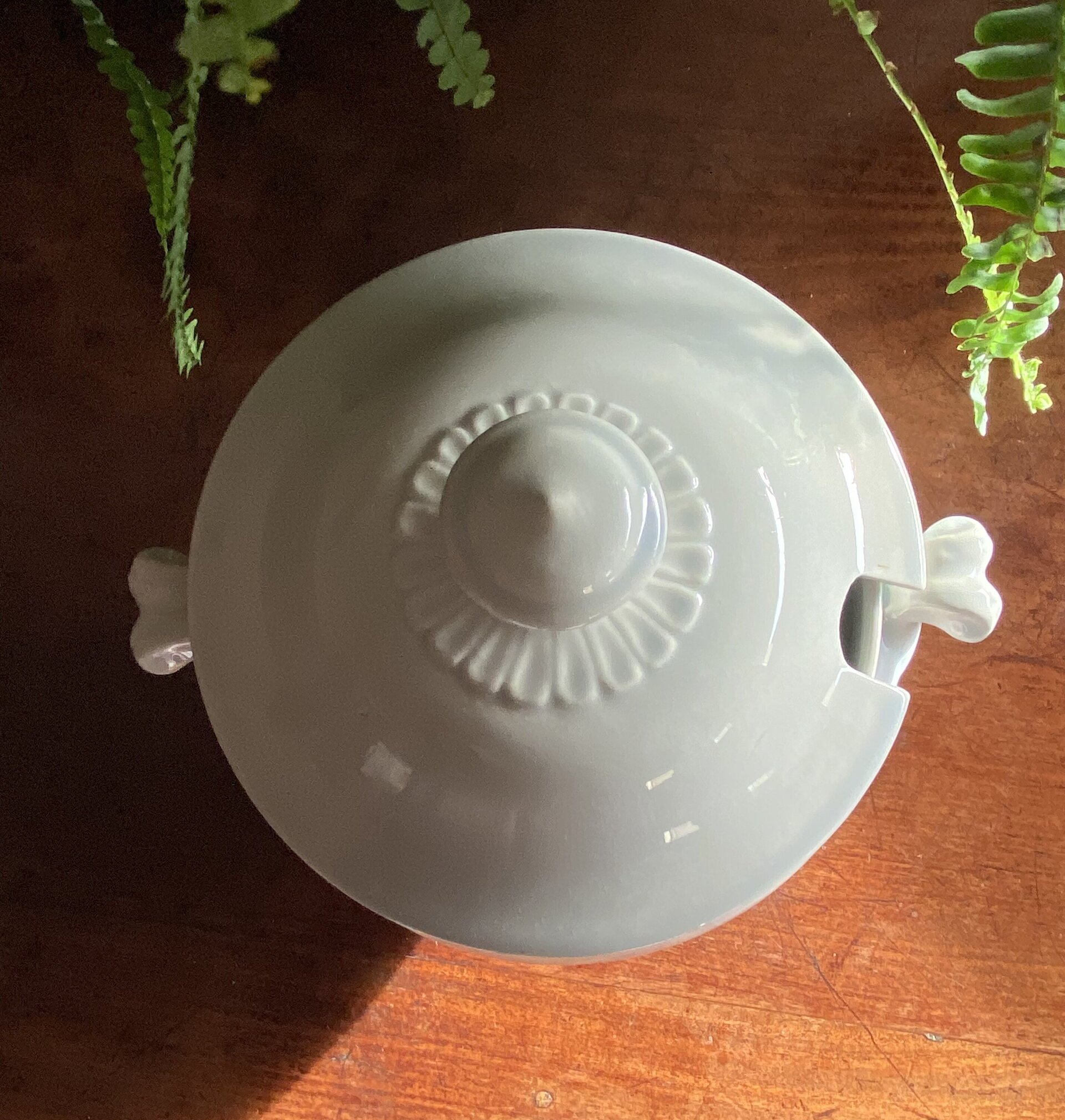 Sopera en porcelana blanca - 4