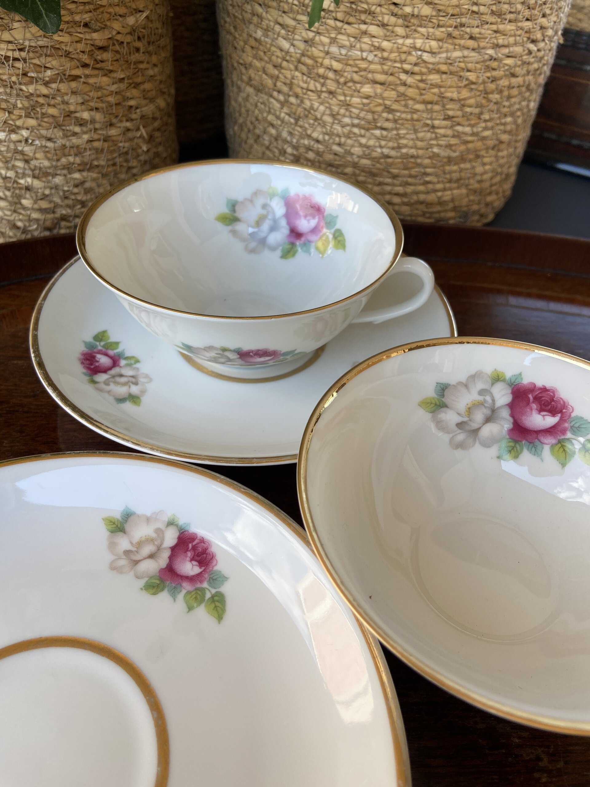 2 tazas de té en porcelana "Bidasoa". - 3