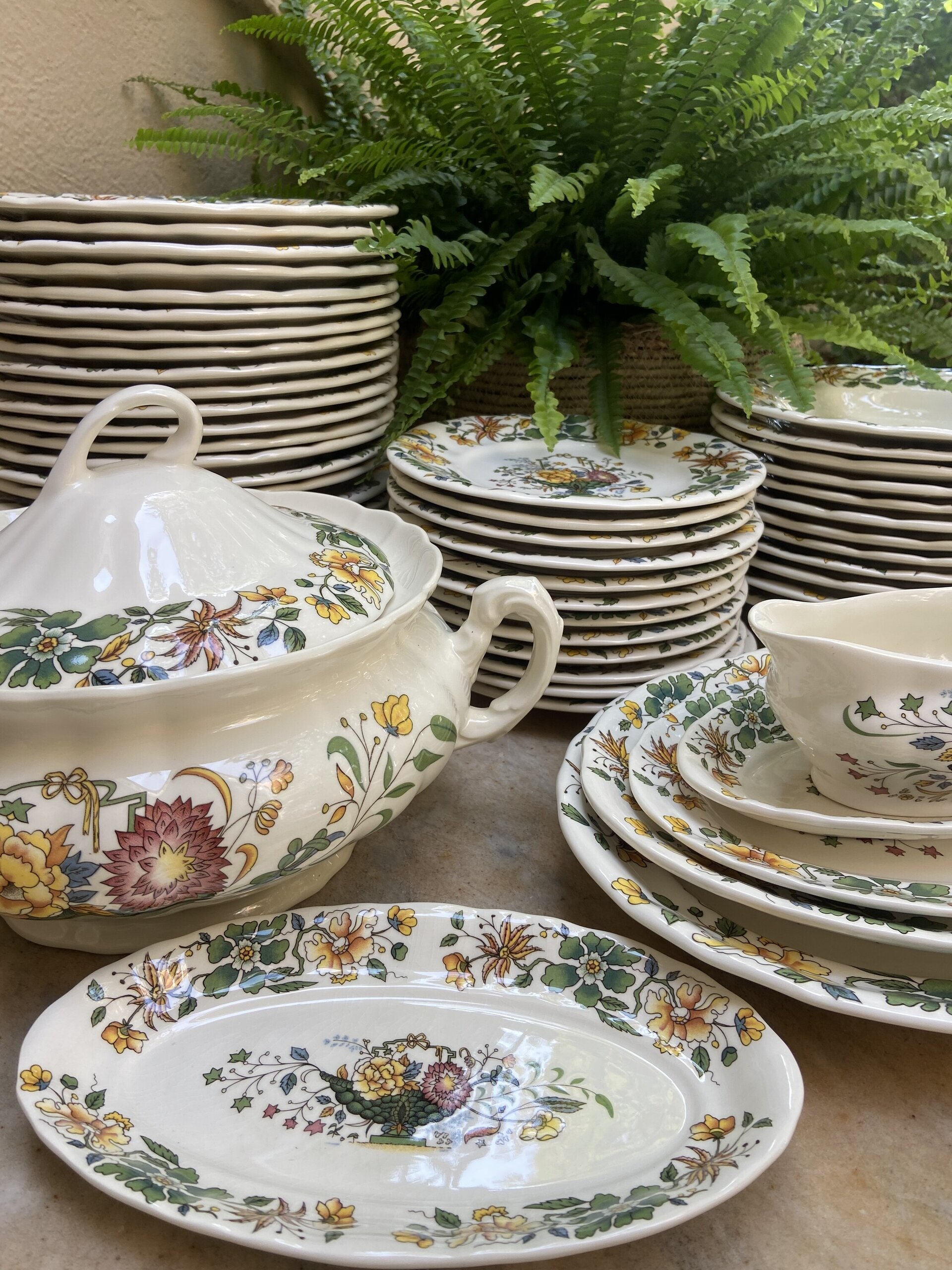 Vajilla "La Cartuja de Sevilla" Pickman S.A. (mod. Bellavista). - 6