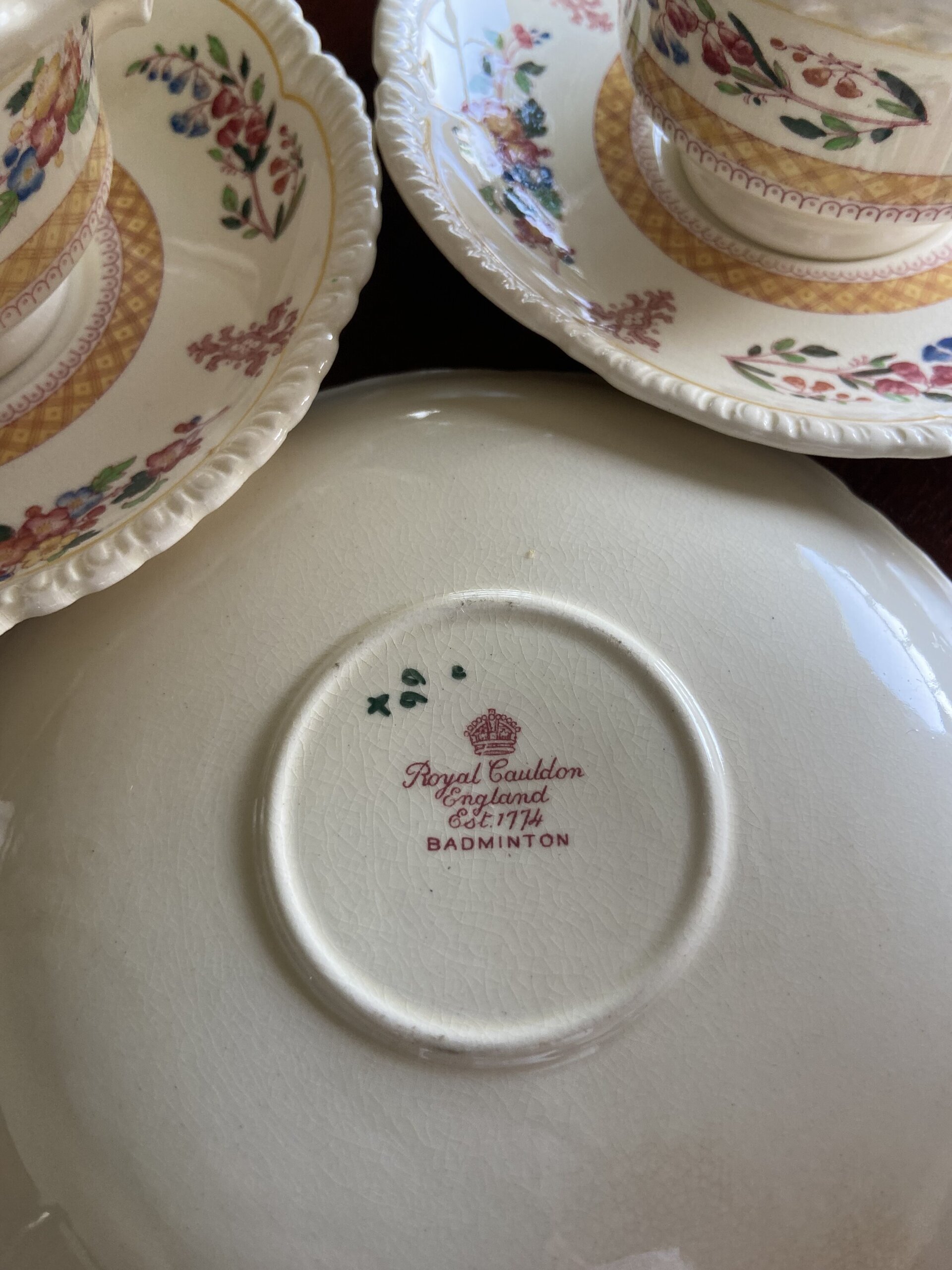 7 tazas de té/desayuno en loza inglesa "Royal Couldon" - 6