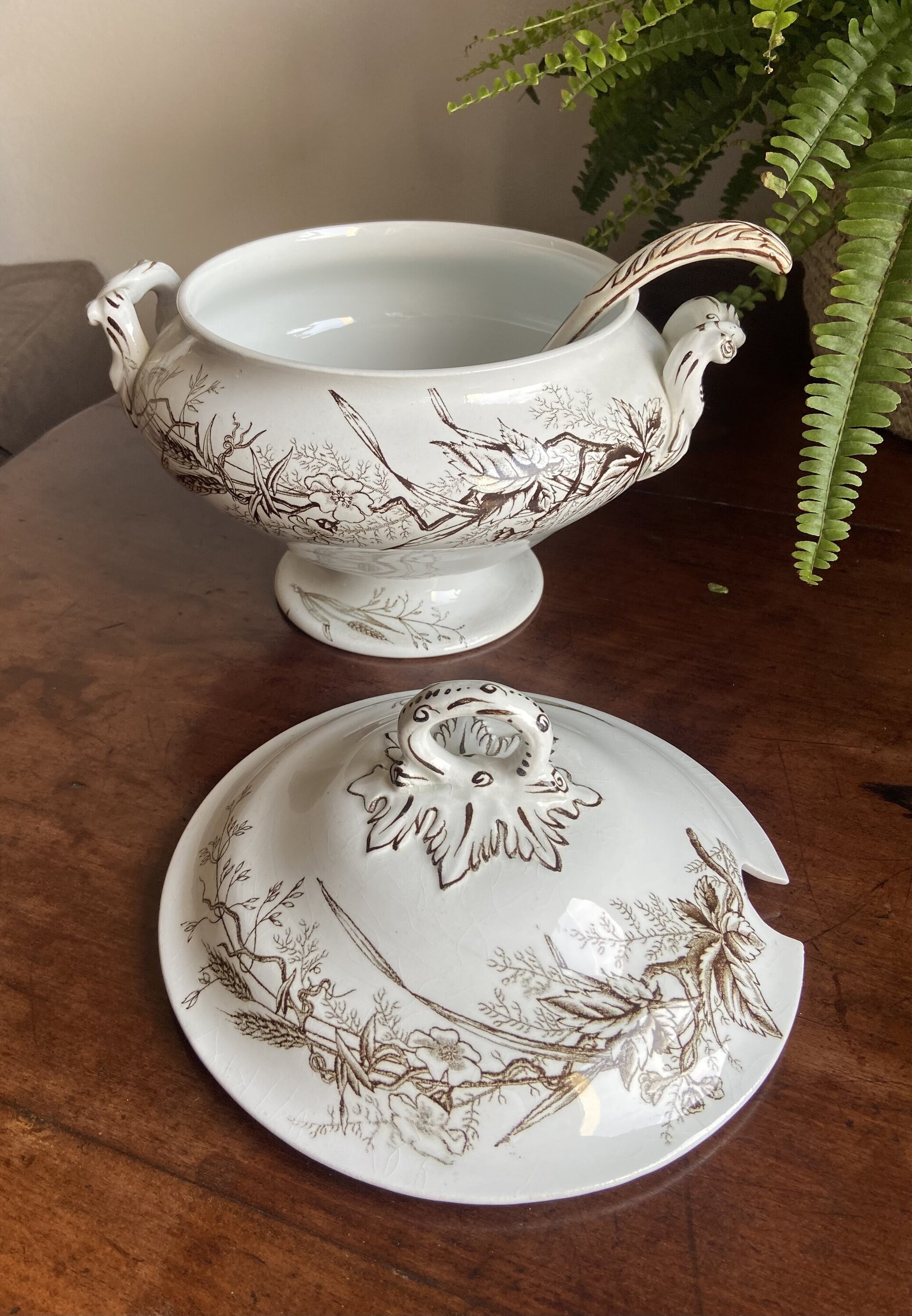 Sopera con cazo en loza "Pickman y Cia" Sevilla. - 7