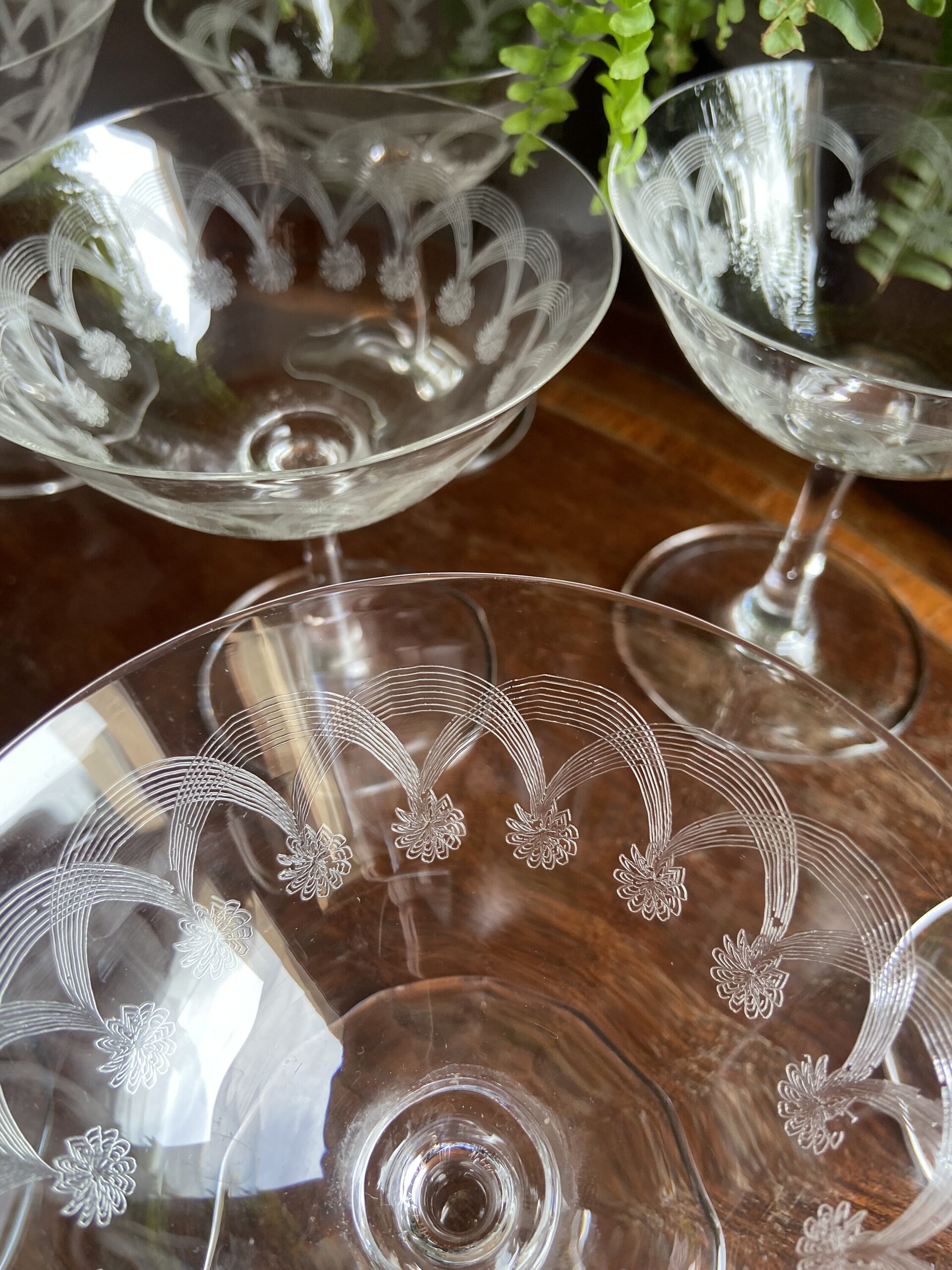 8 copas cava /postre en cristal serigrafiado. - 7