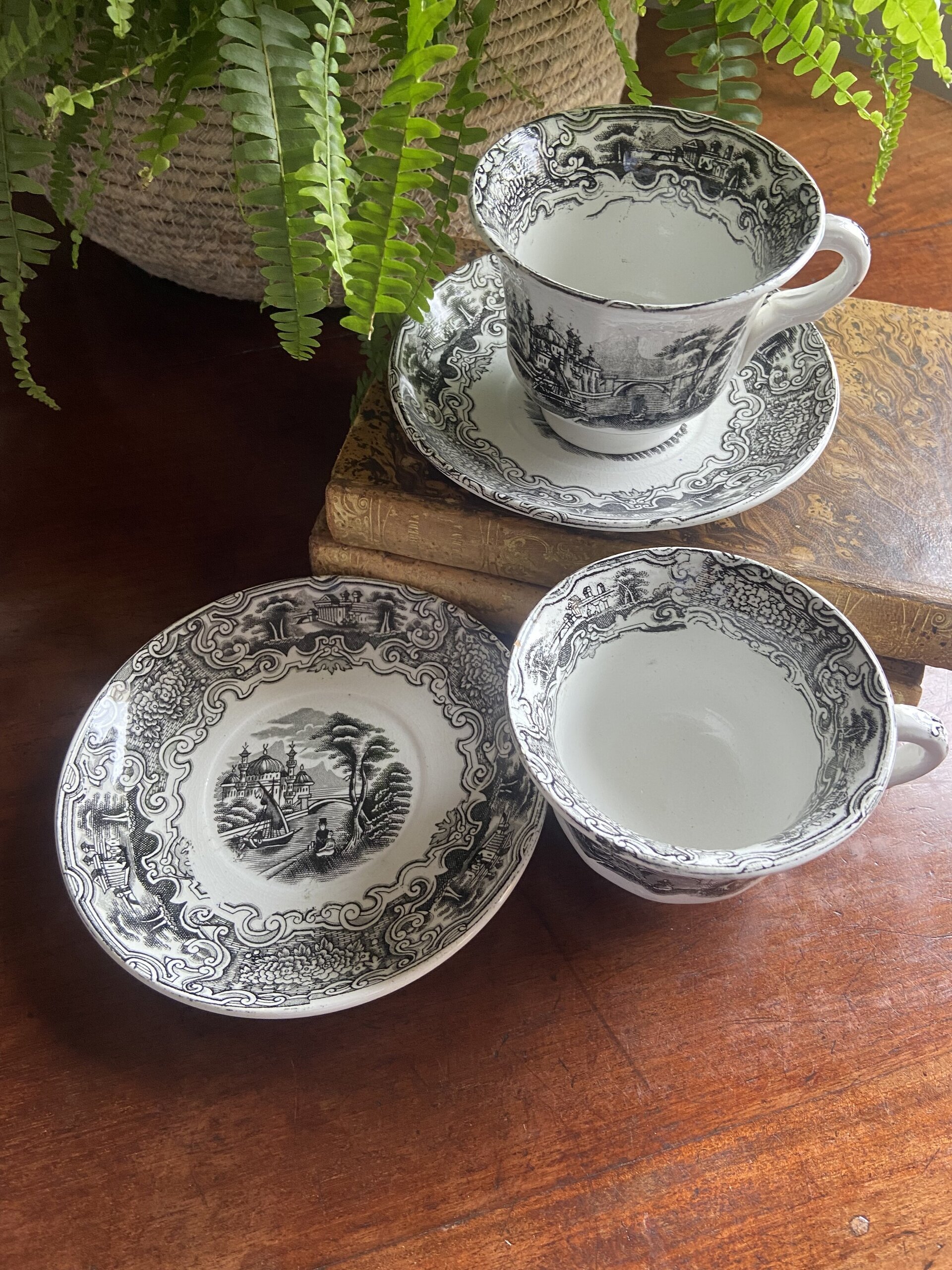 2 Tazas desayuño "Pickman S.A. Sevilla" Cartuja (mod.Vistas) ). - 3