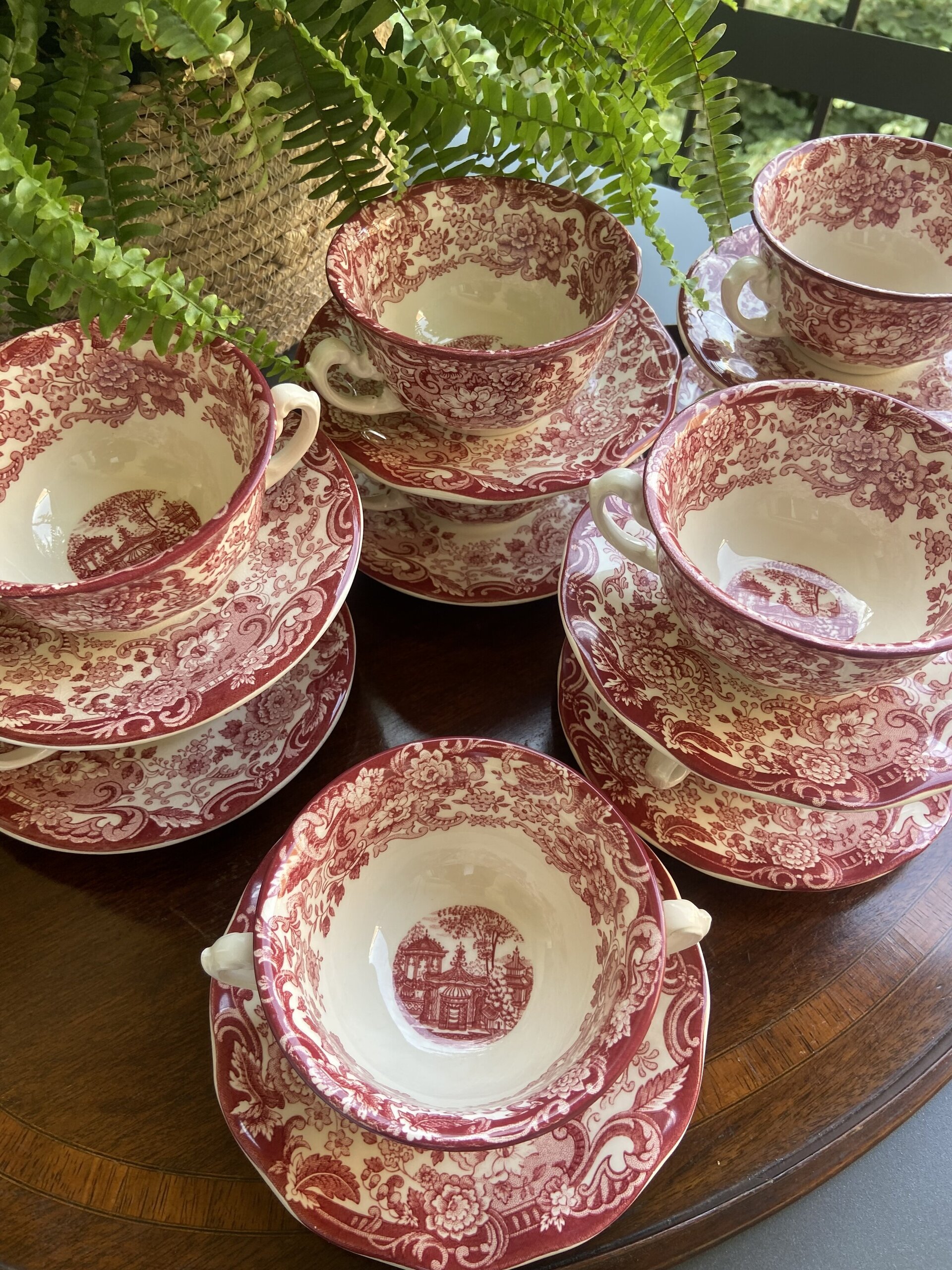 9 tazas de consomé en lo de la "Cartuja de Sevilla" Pickman S.A. - 4