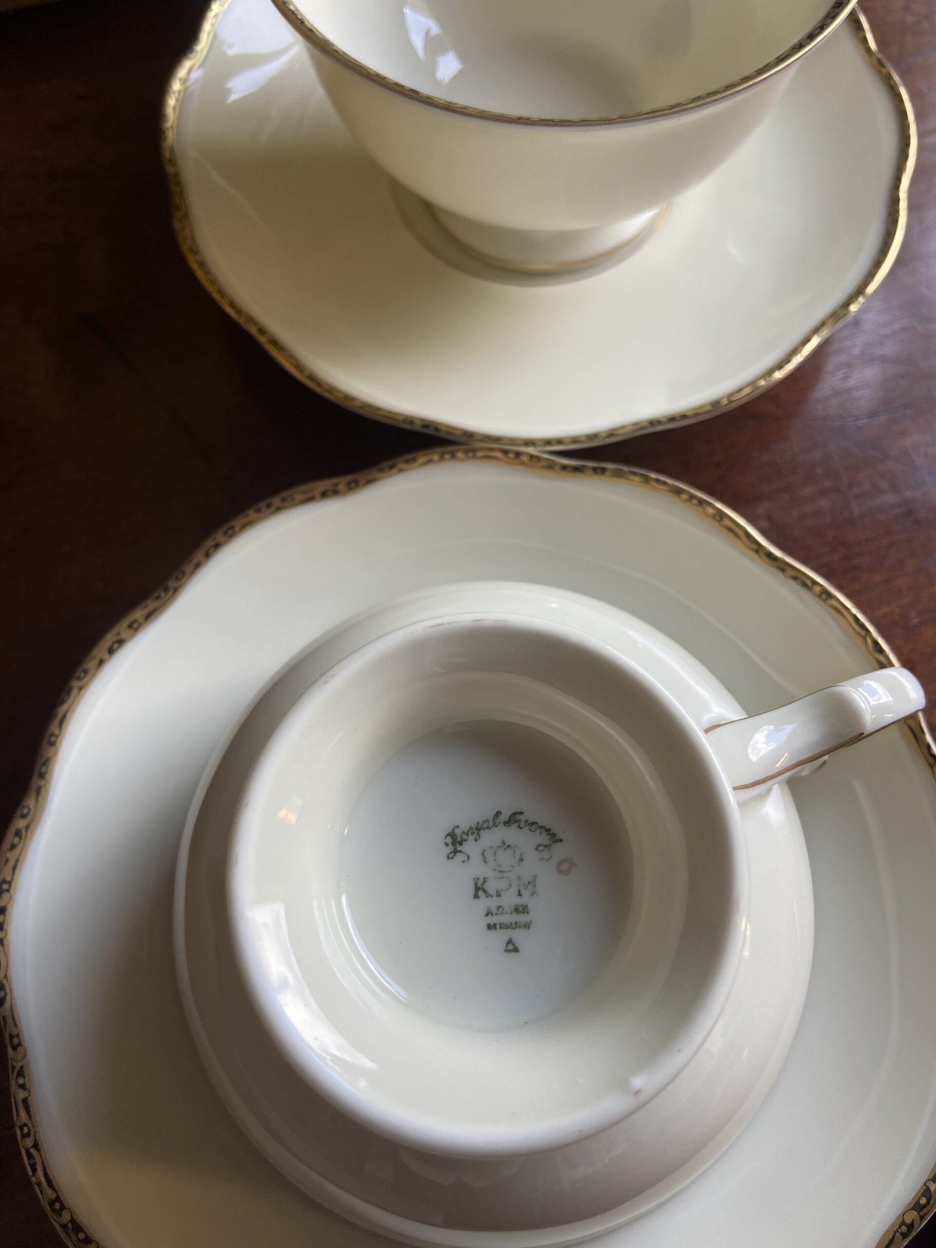 Pareja de tazas de té/desayuno en porcelana alemana K.P.M. - 5