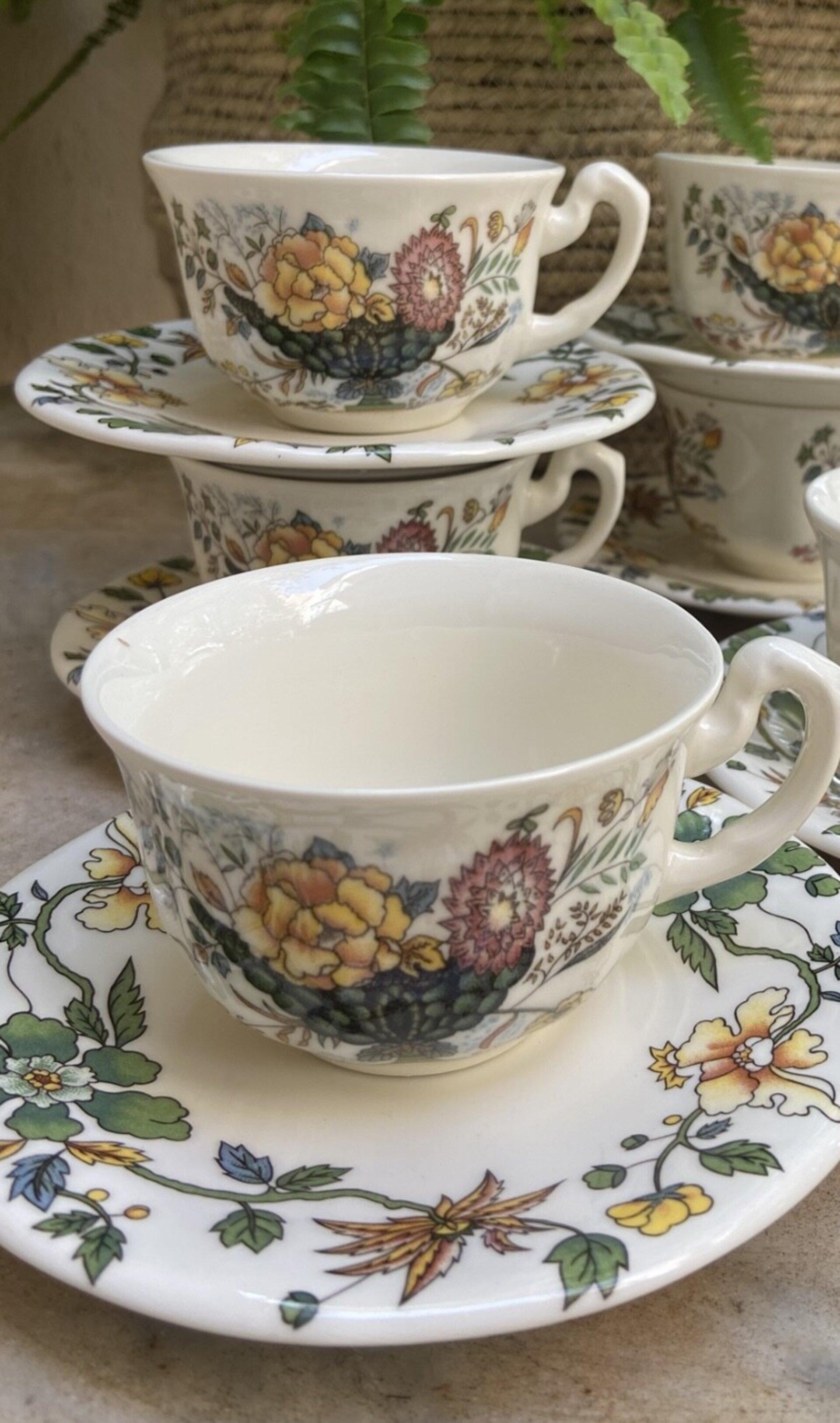 6 tazas de café "La Cartuja de Sevilla" (Mod. Bellavista). - 2