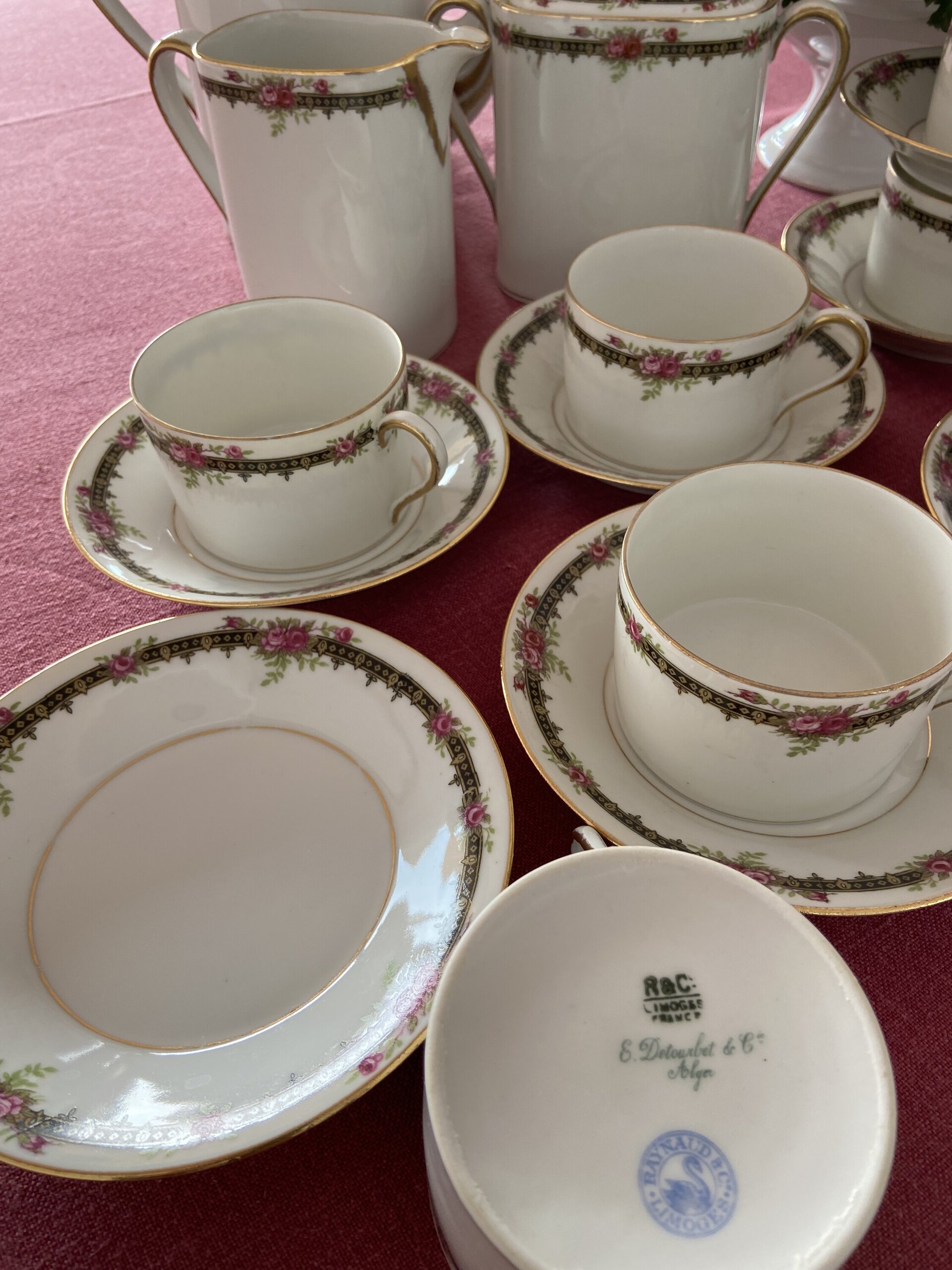 Juego de té en porcelana francesa de Limoges "R & C". - 5