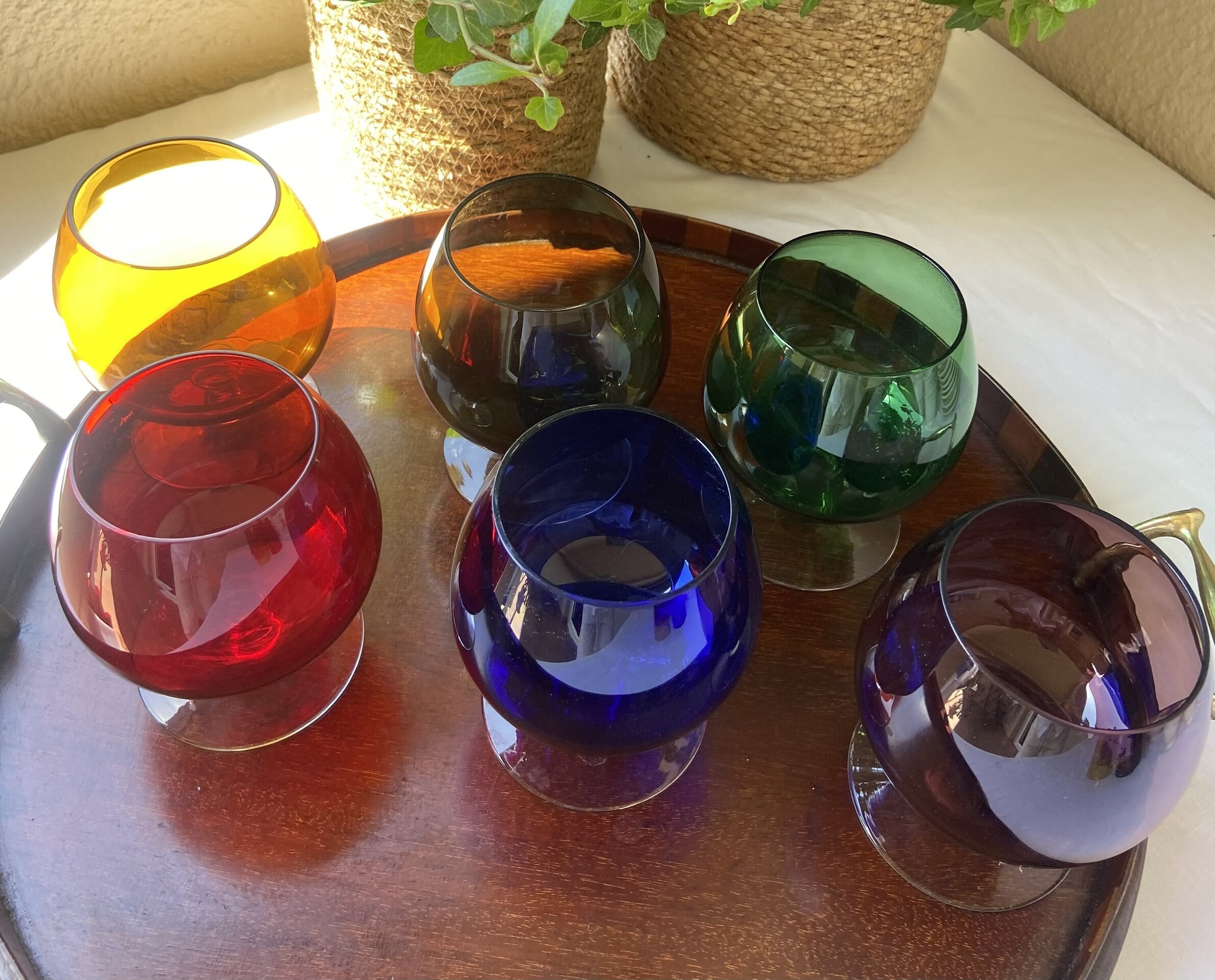 6 copas de diferentes colores - 2