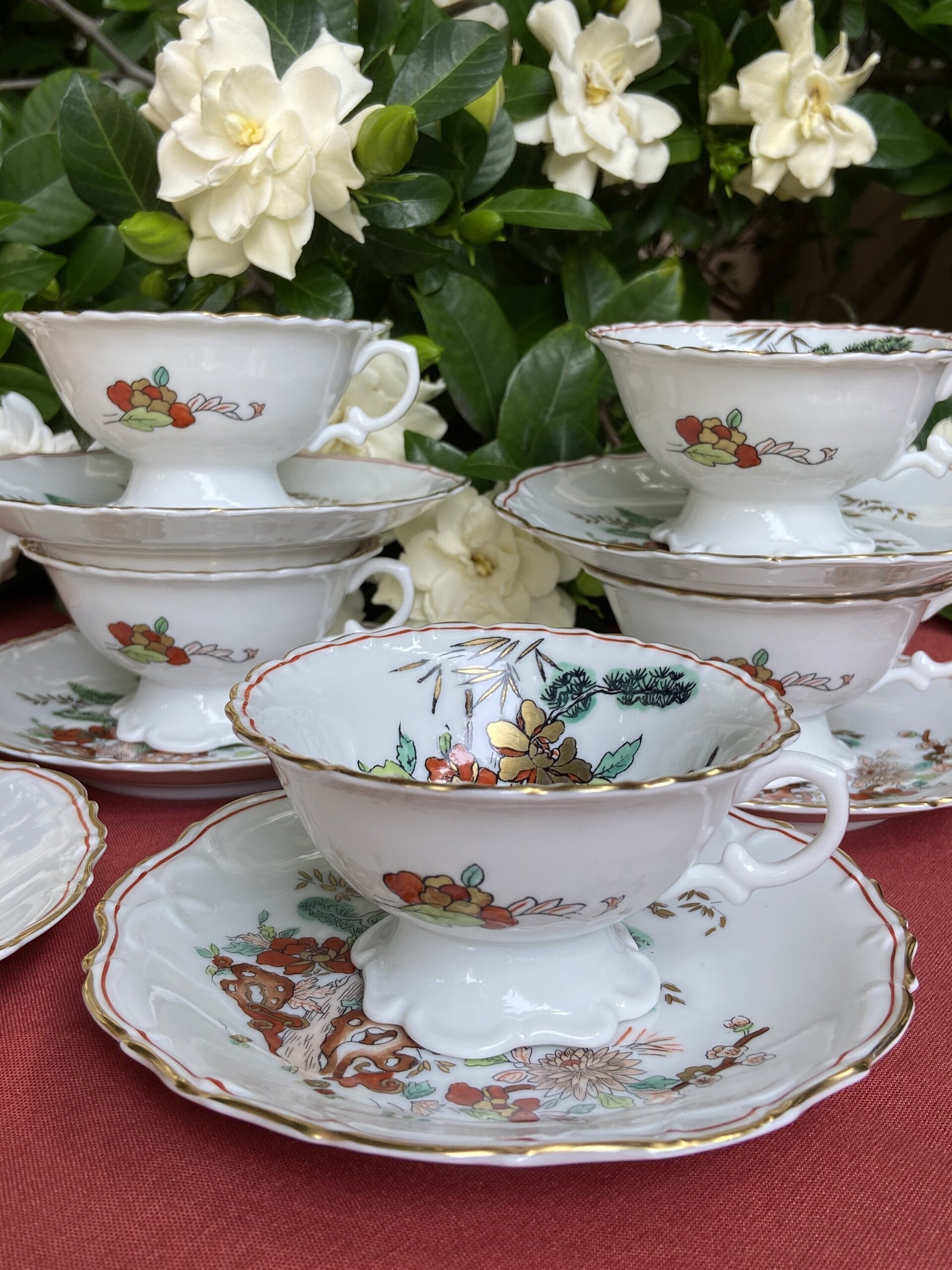 6 tazas de té en porcelana portuguesa "Vista Alegre". - 3