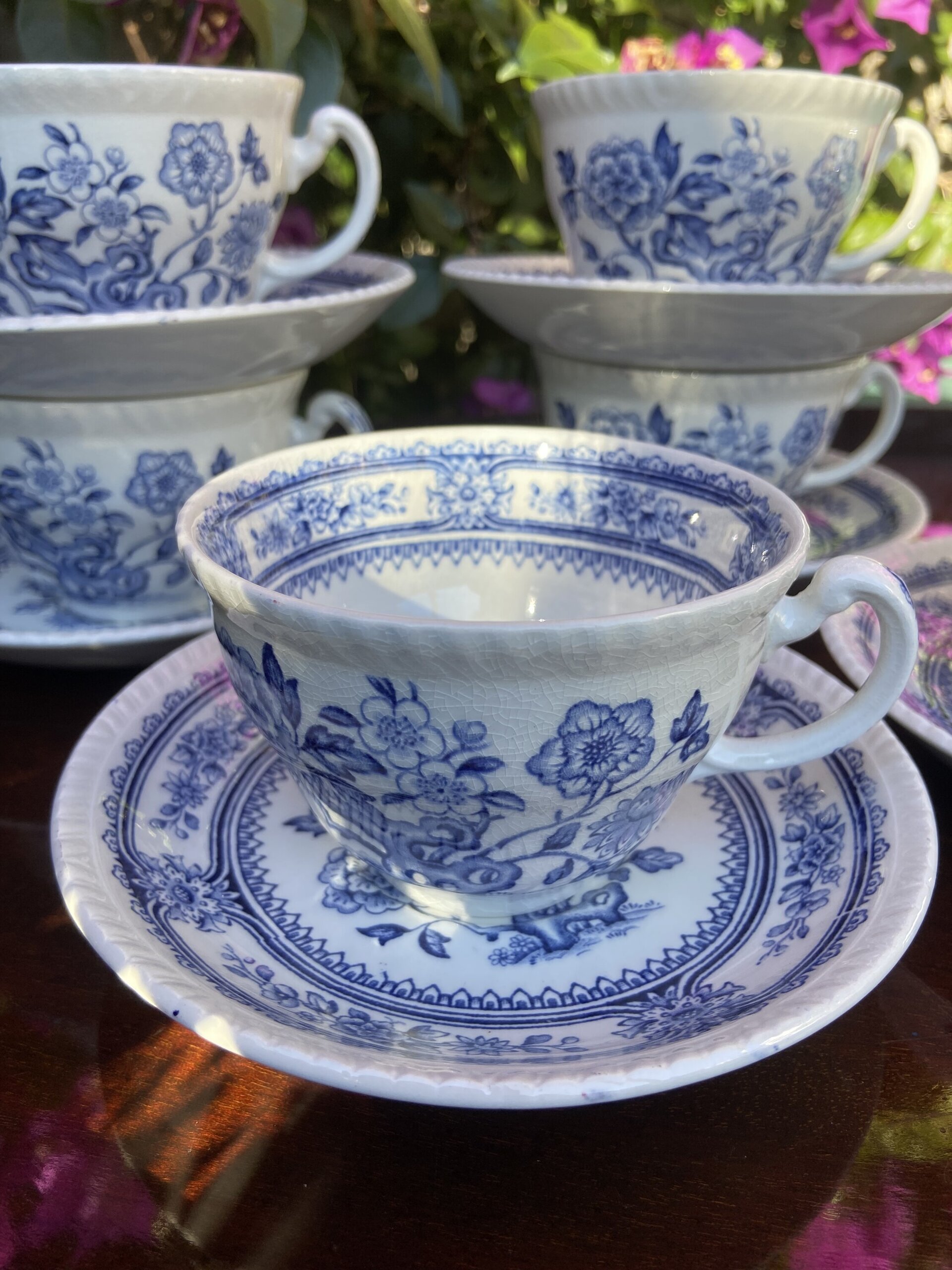 6 tazas de té en loza inglesa "Wood & Sons" (mod. Dorset). - 3