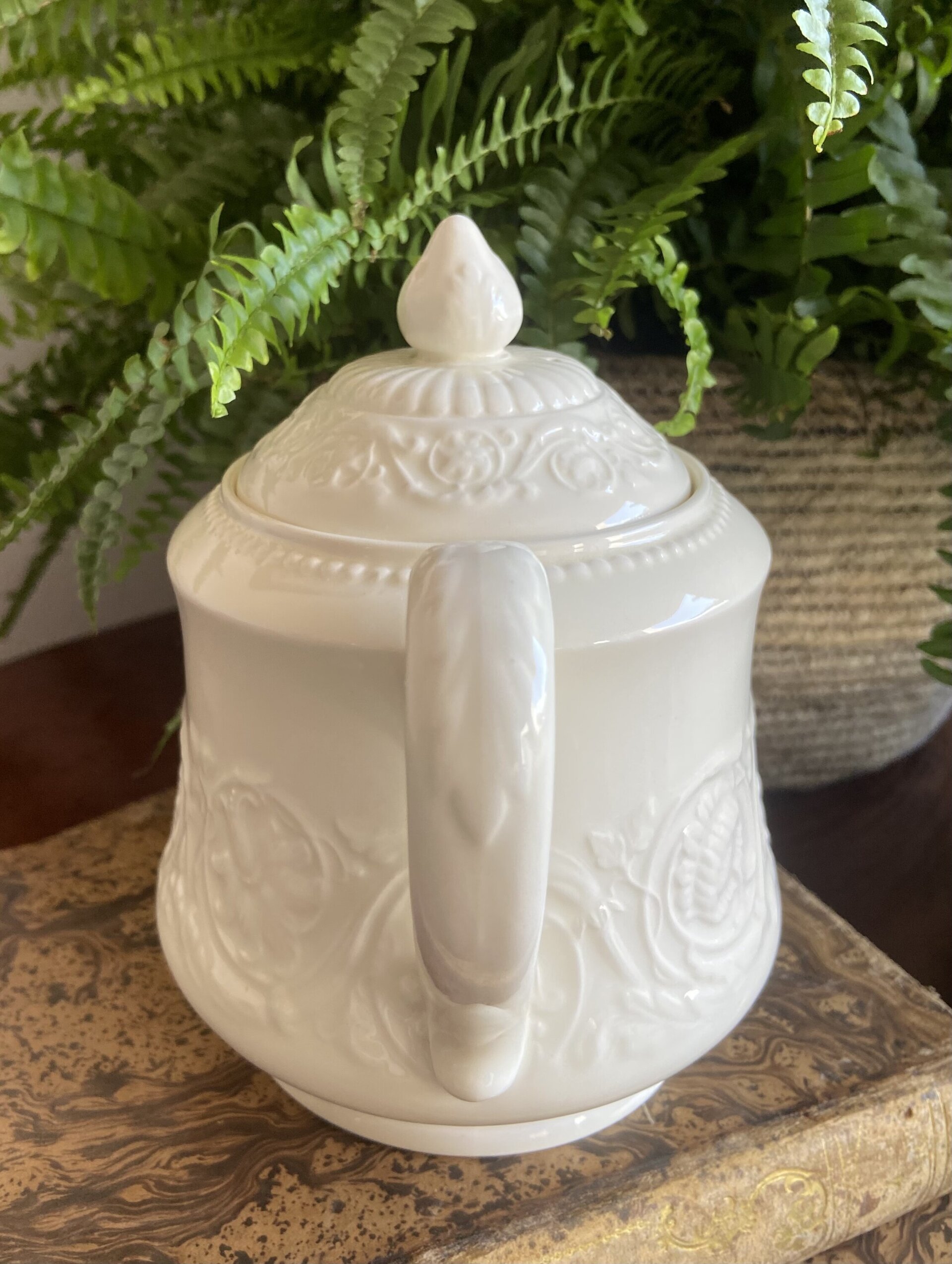 Tetera, lechera y azucarero en porcelana inglesa "Wedgwood" - 4