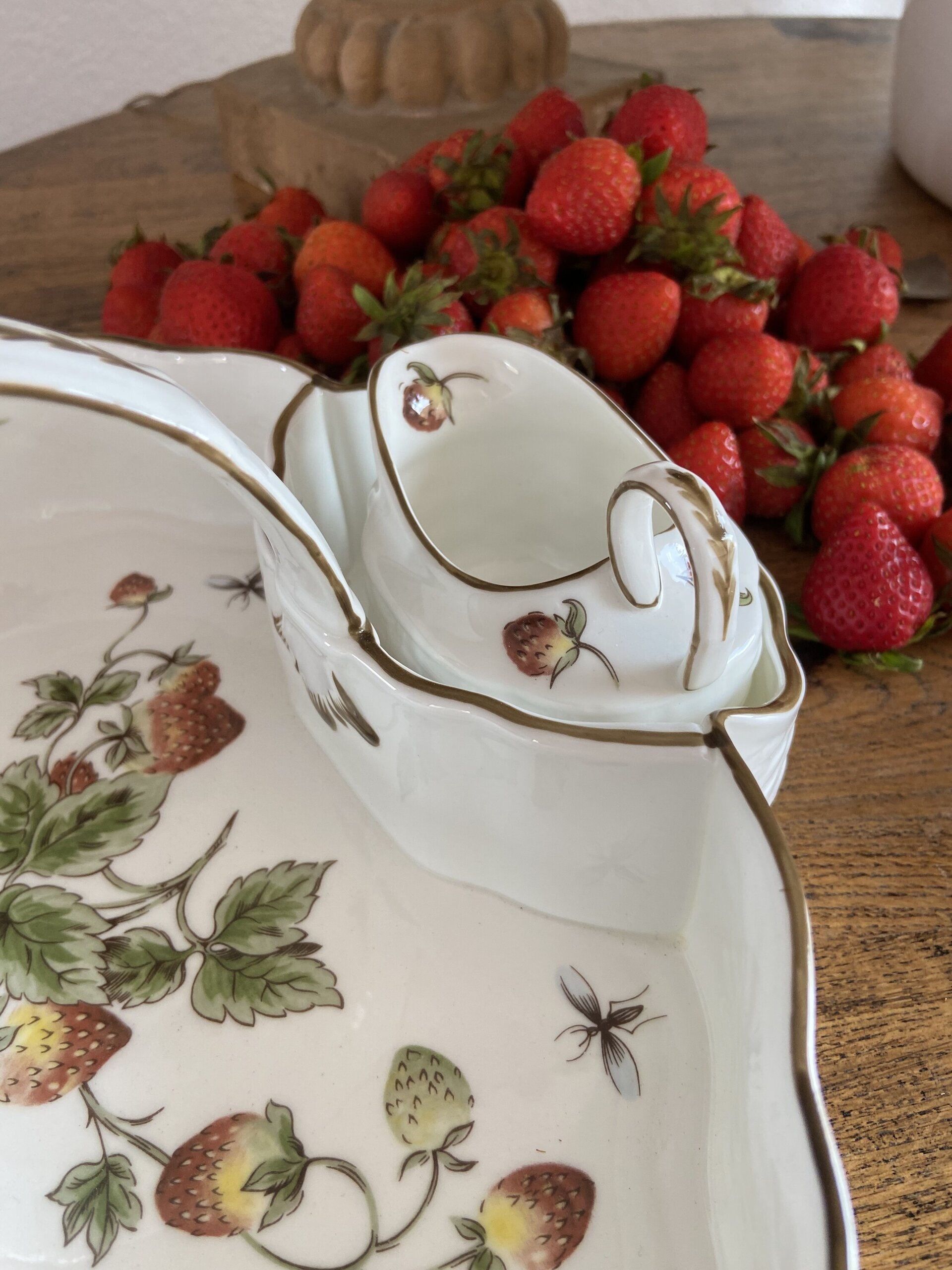 Cesta en porcelana inglesa "Copeland". - 2