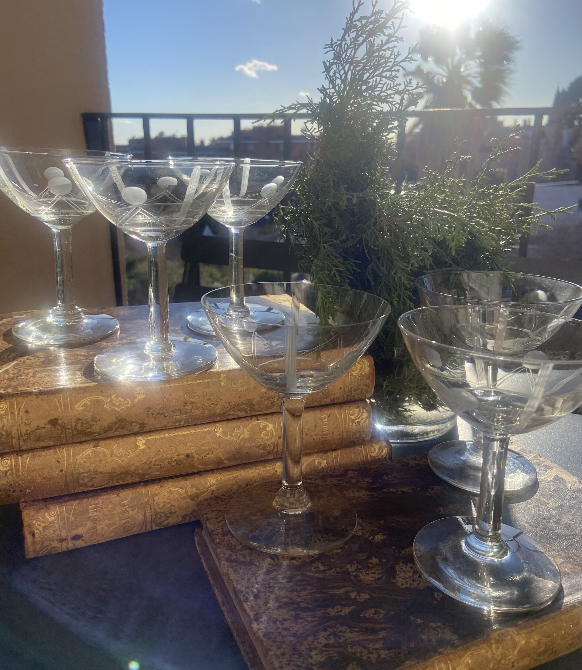 6 copas cava en vidrio tallado - 1