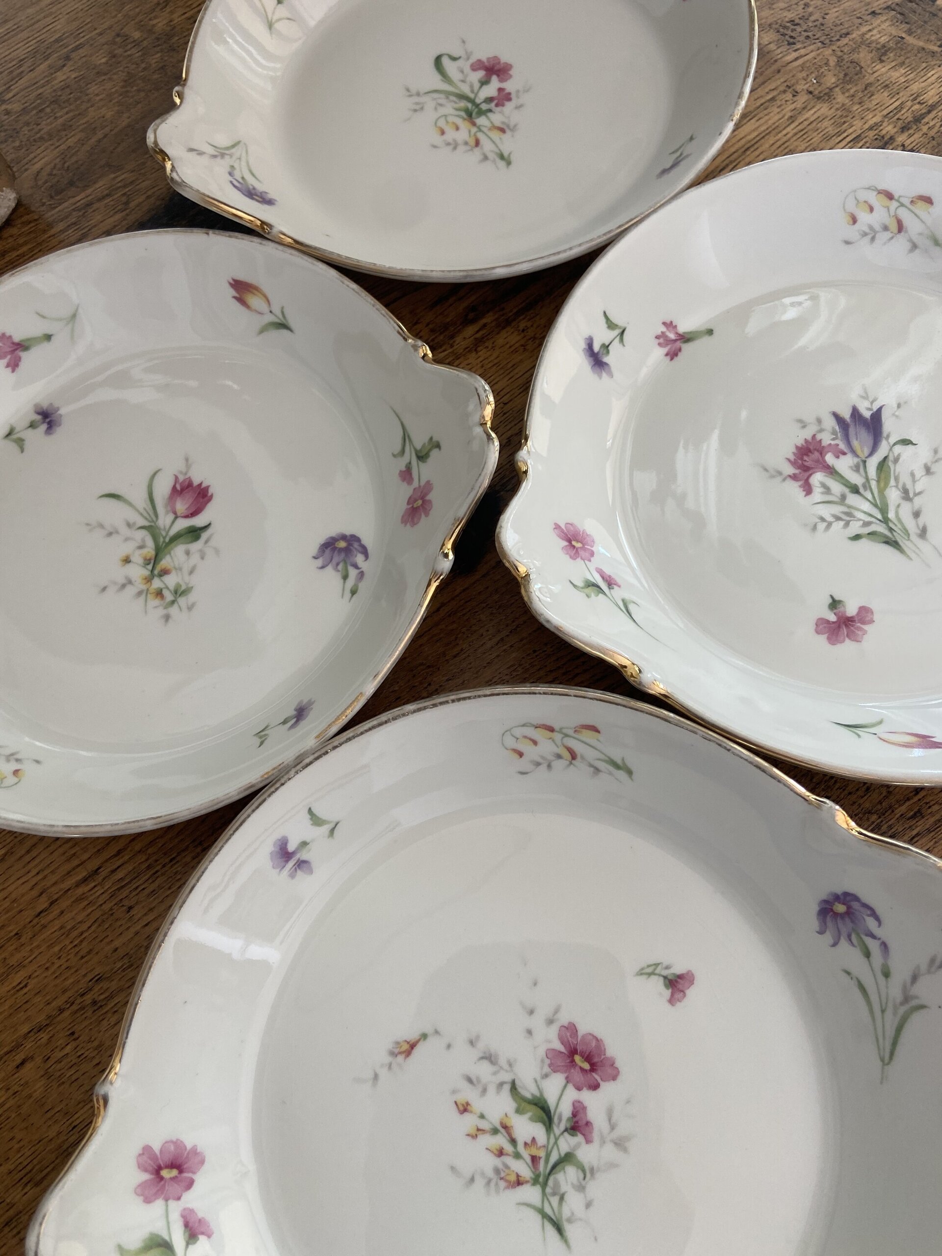 4 fuentes individuales en porcelana francesa de "Limoges". - 3
