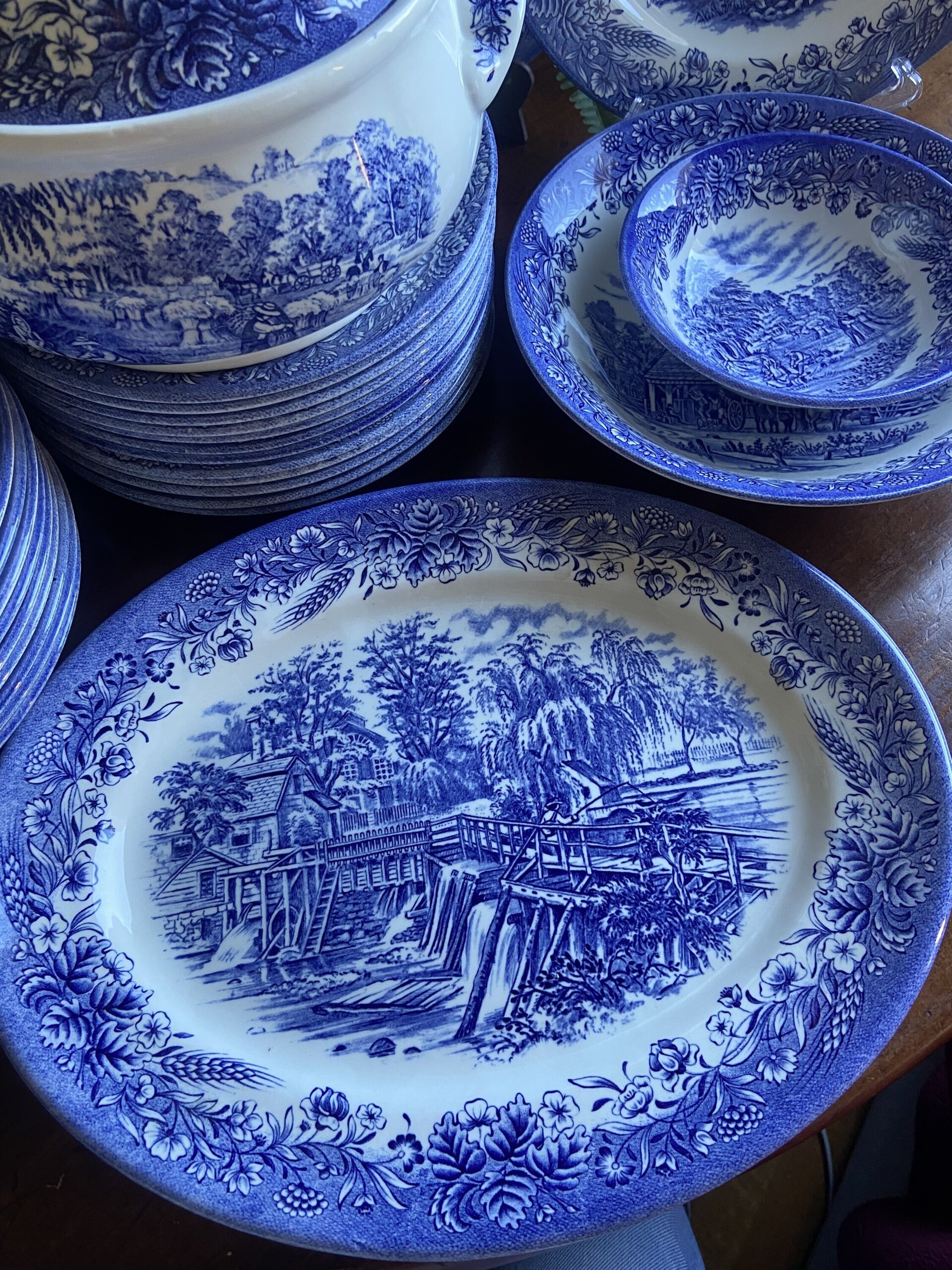 Vajilla en loza inglesa "Churchill" - 7