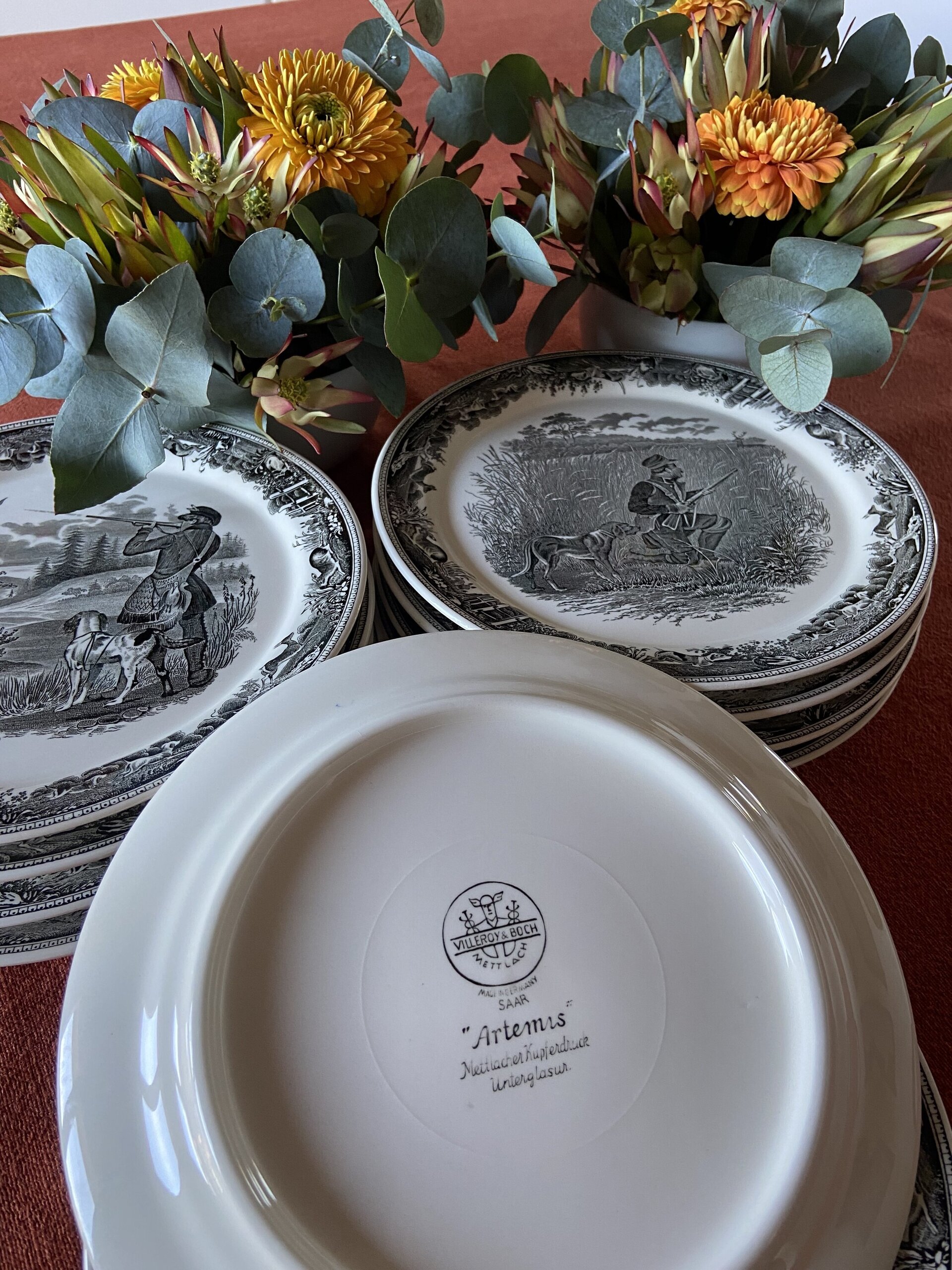 10 platos postre "Villeroy & Boch" con motivos de caza. - 5