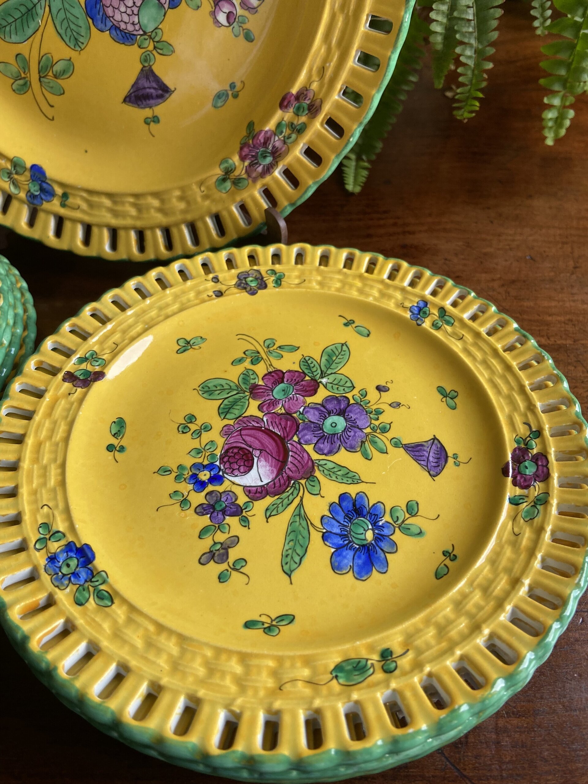 Fuente y 9 platos de merienda en loza francesa "K & G" Luneville - 5