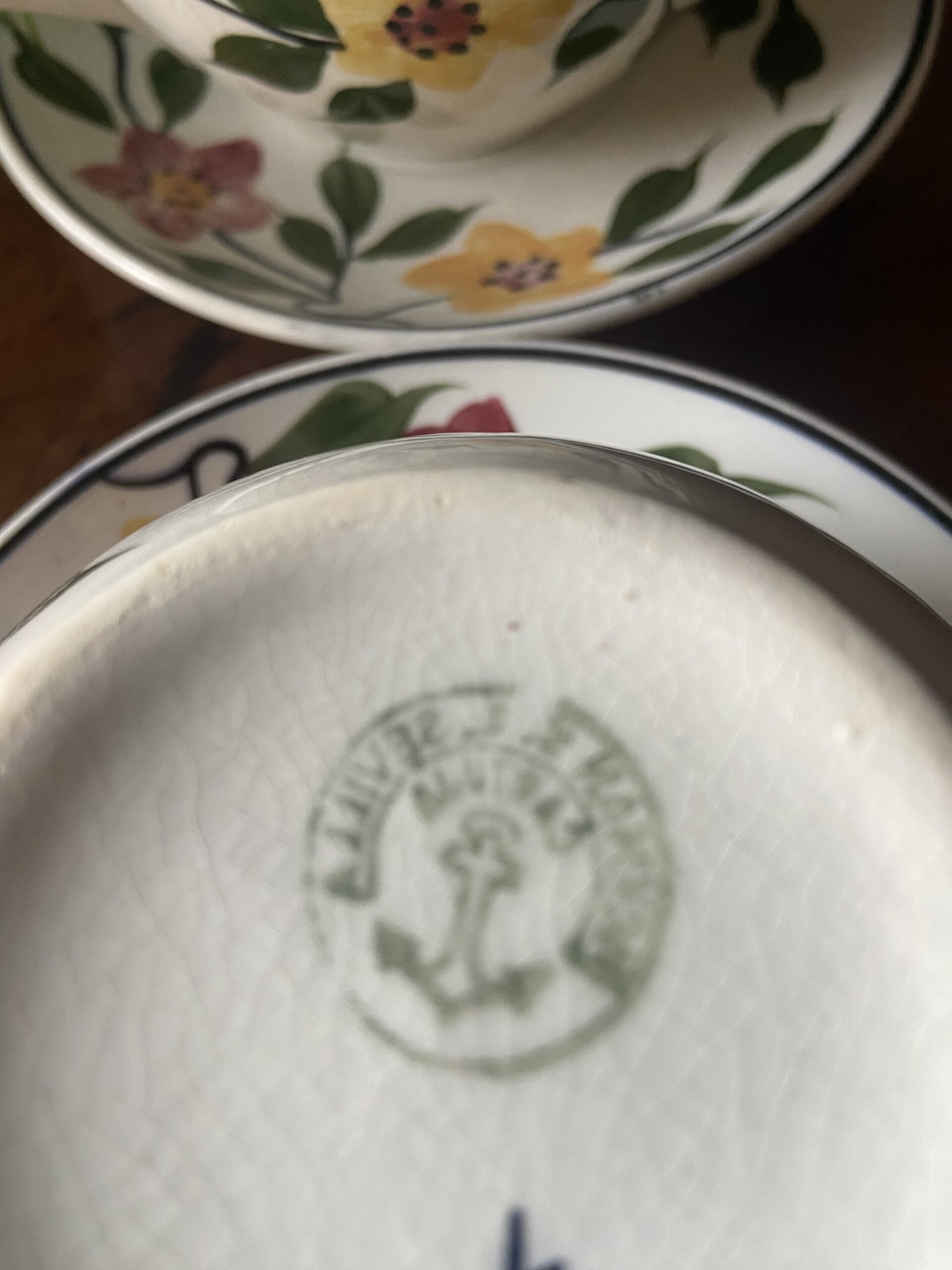 Pareja de tazas de desayuno en loza de "Pickman S.A." La cartuja de Sevilla - 5