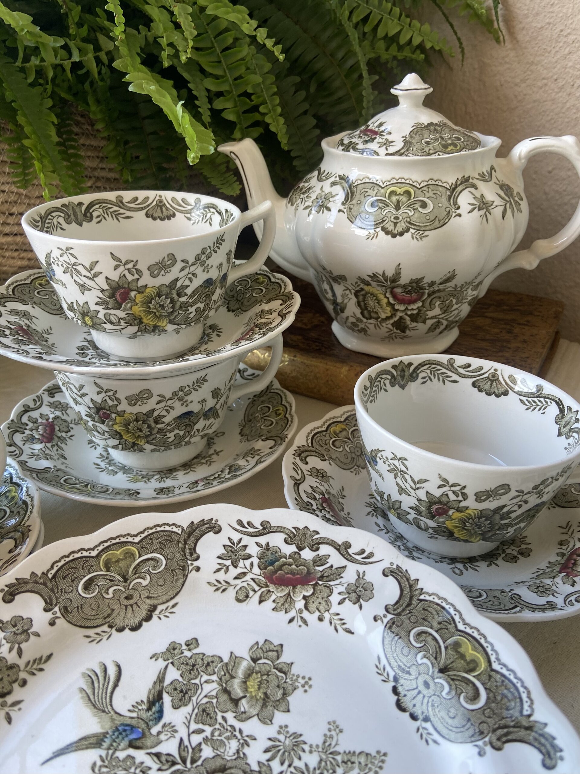 Tetera, 5 tazas de té/desayuno y 5 platos merienda en loza inglesa "Ridgway" - 4