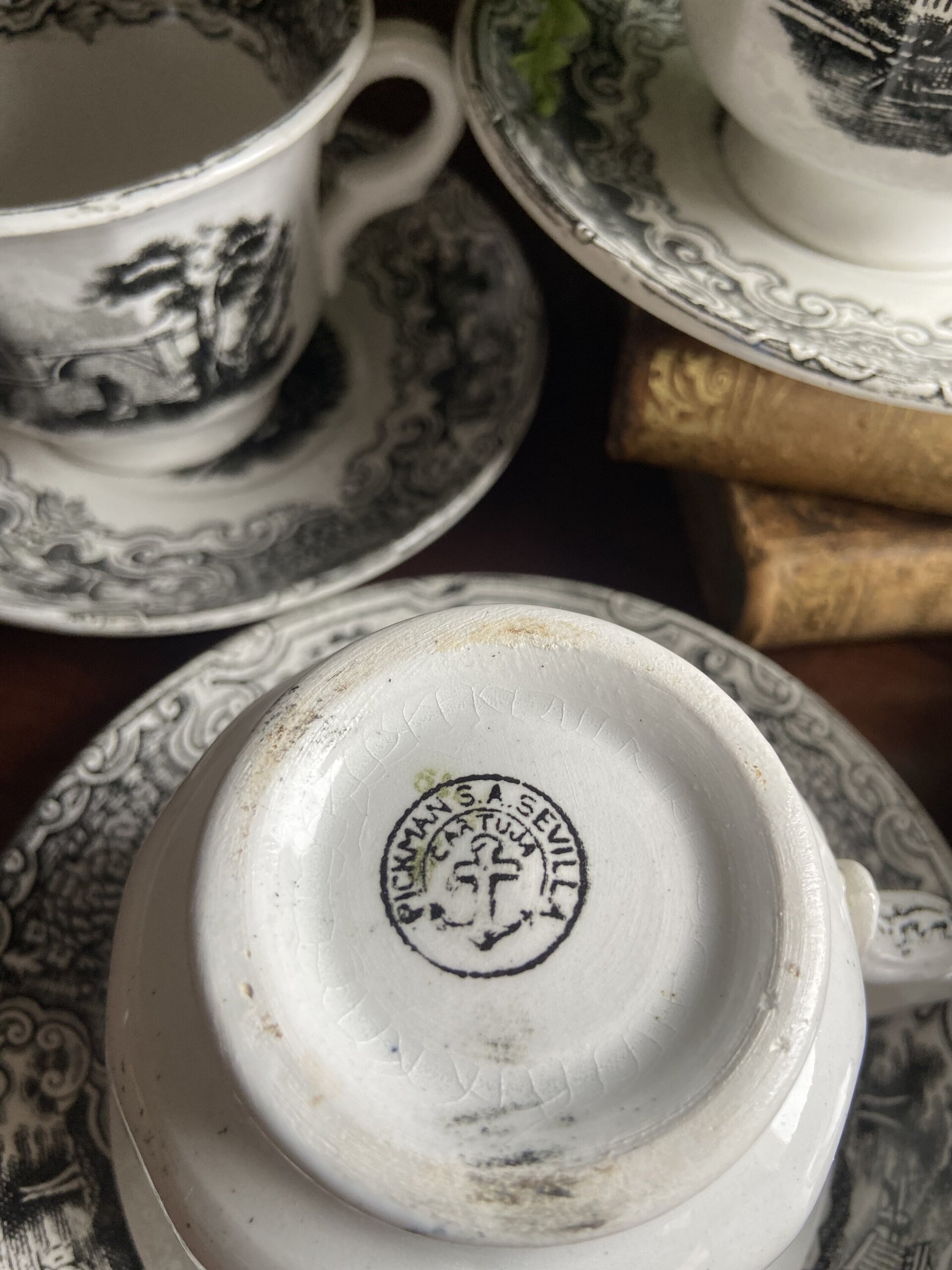 6 tazas de desayuño en loza "Pickman S.A. Sevilla" Cartuja - 6