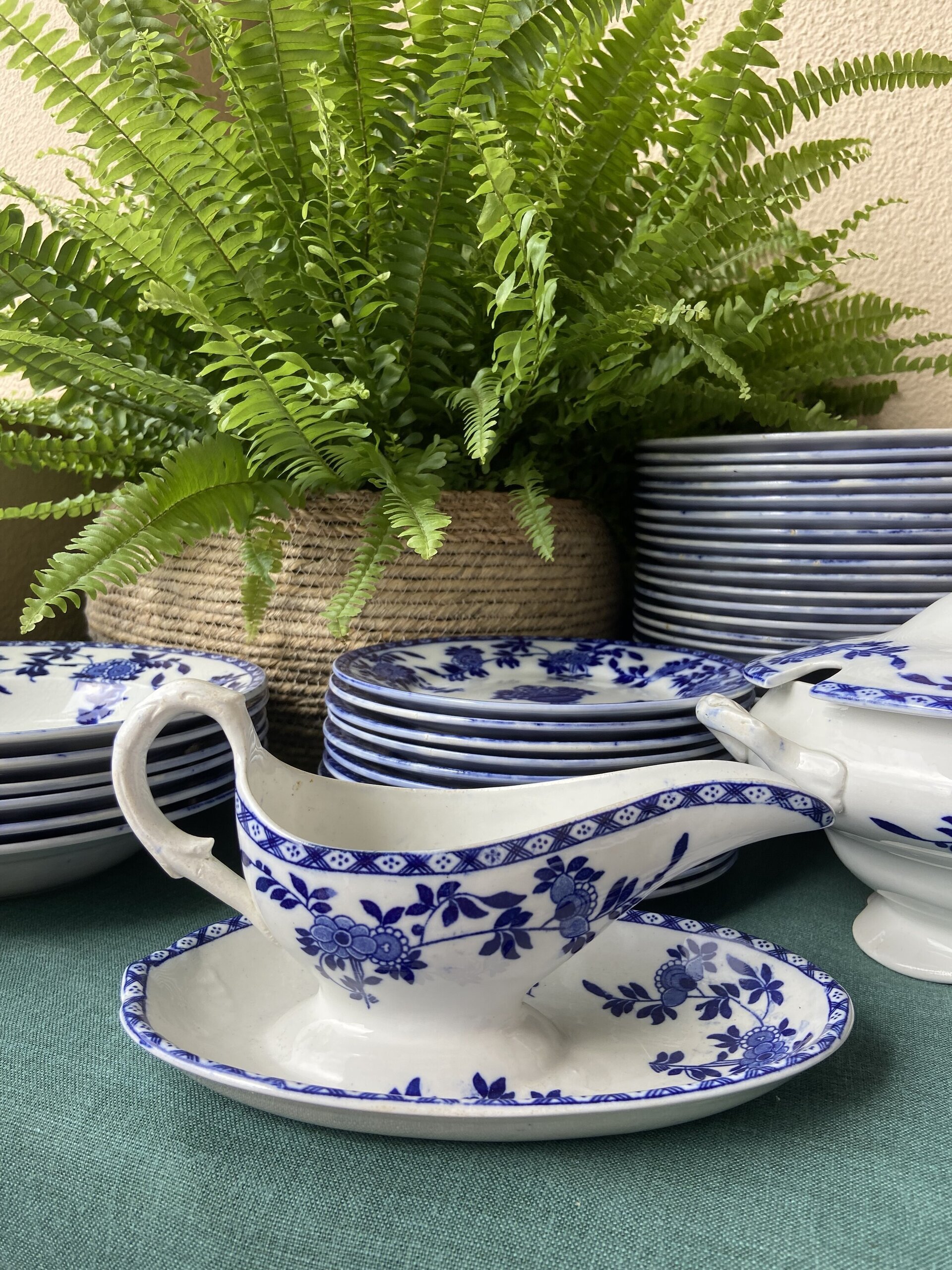 Vajilla en loza "San Juan de Aznalfarache" Sevilla. mod. Tokio - 6