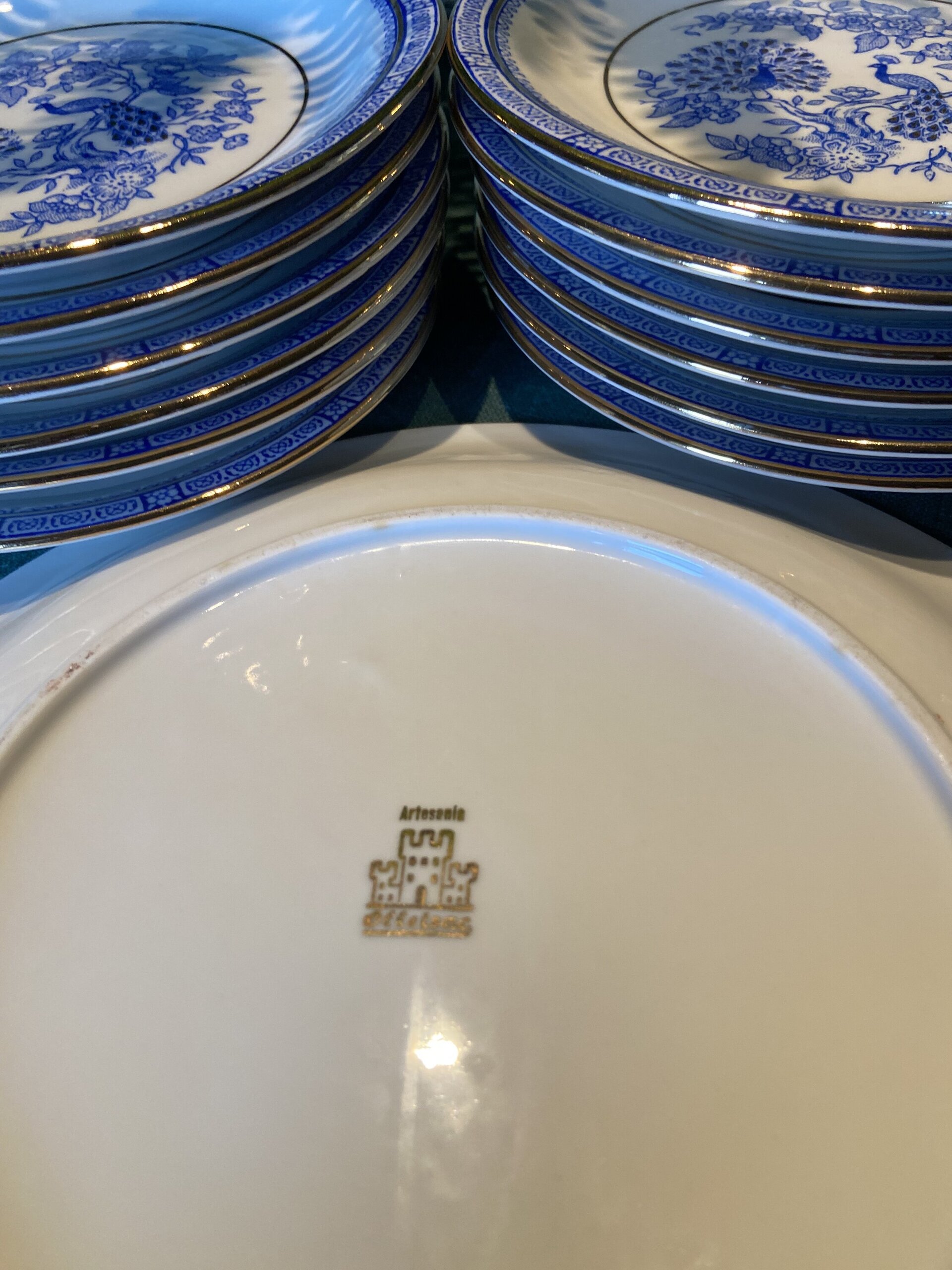 Fuente redonda y 12 platos pastas en porcelana "Ollestac" - 4