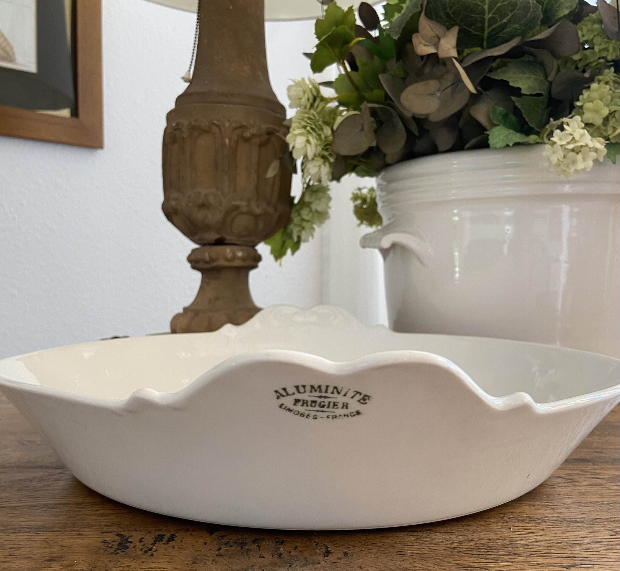 Fuente redonda en porcelana francesa "Aluminite Frugiere" Limoges - 3