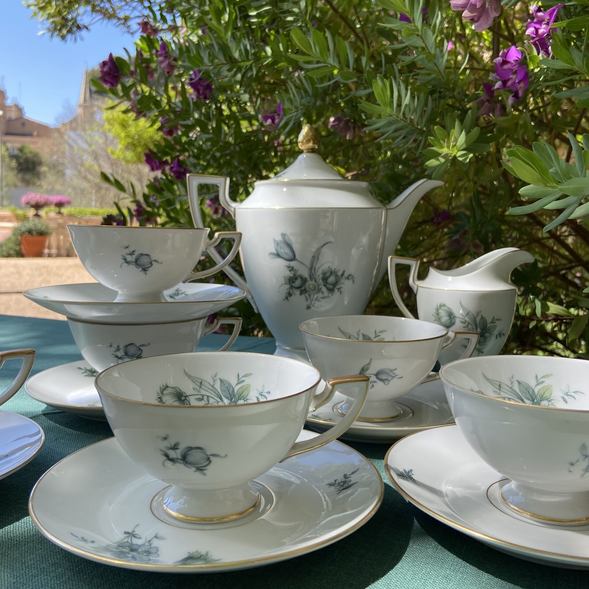 Juego de té en porcelana alemana "Royal Tettau" Bavaria. - 4