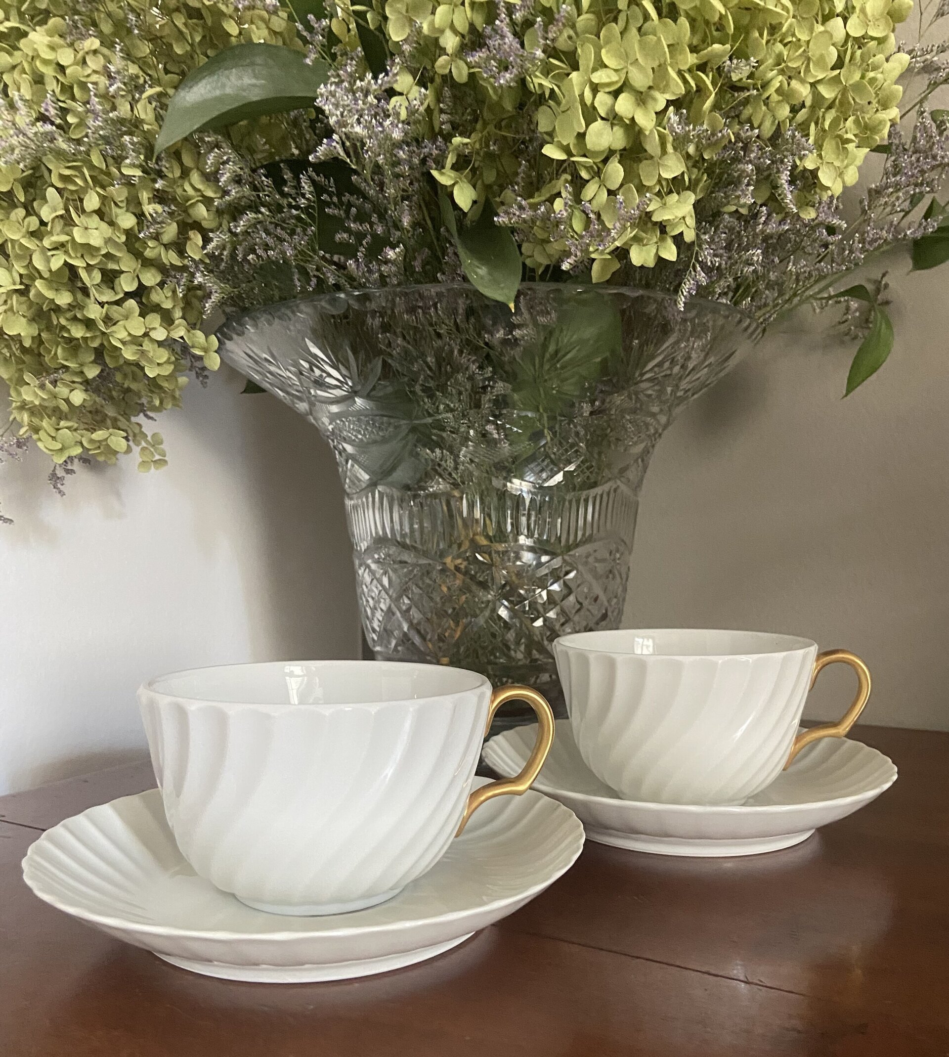 Pareja tazas de desayuno en porcelana "Bidasoa". - 1